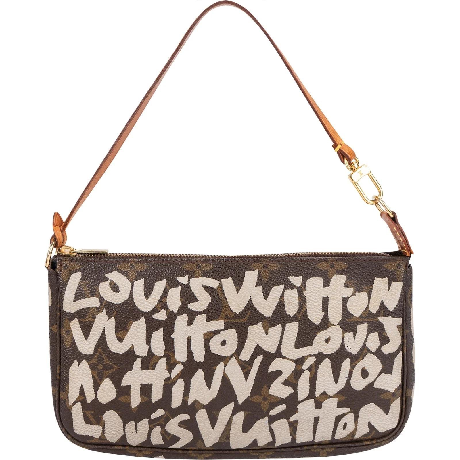 Pochette Accessoire leather handbag
