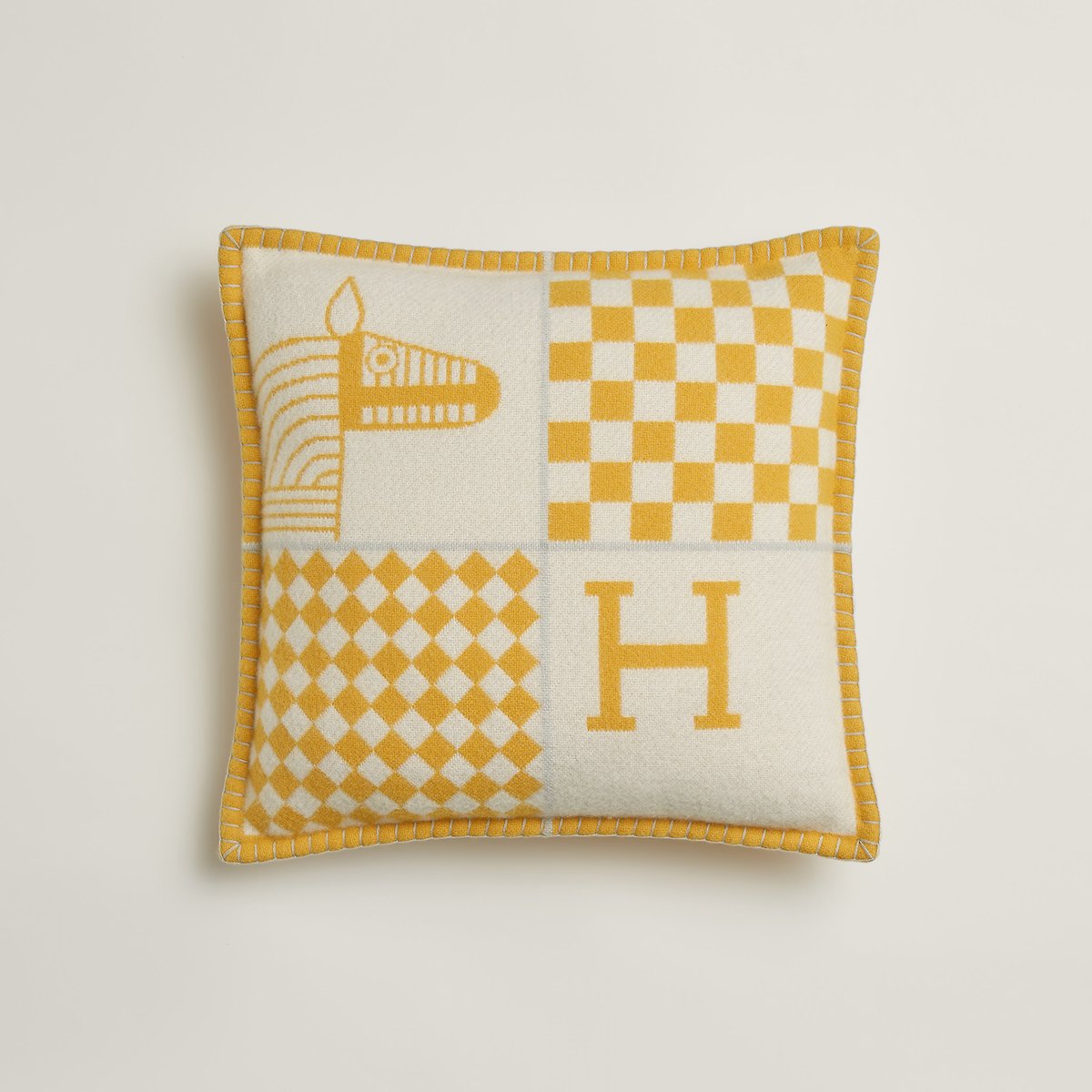 무따르드 Avalon Animaux Nattes 쿠션