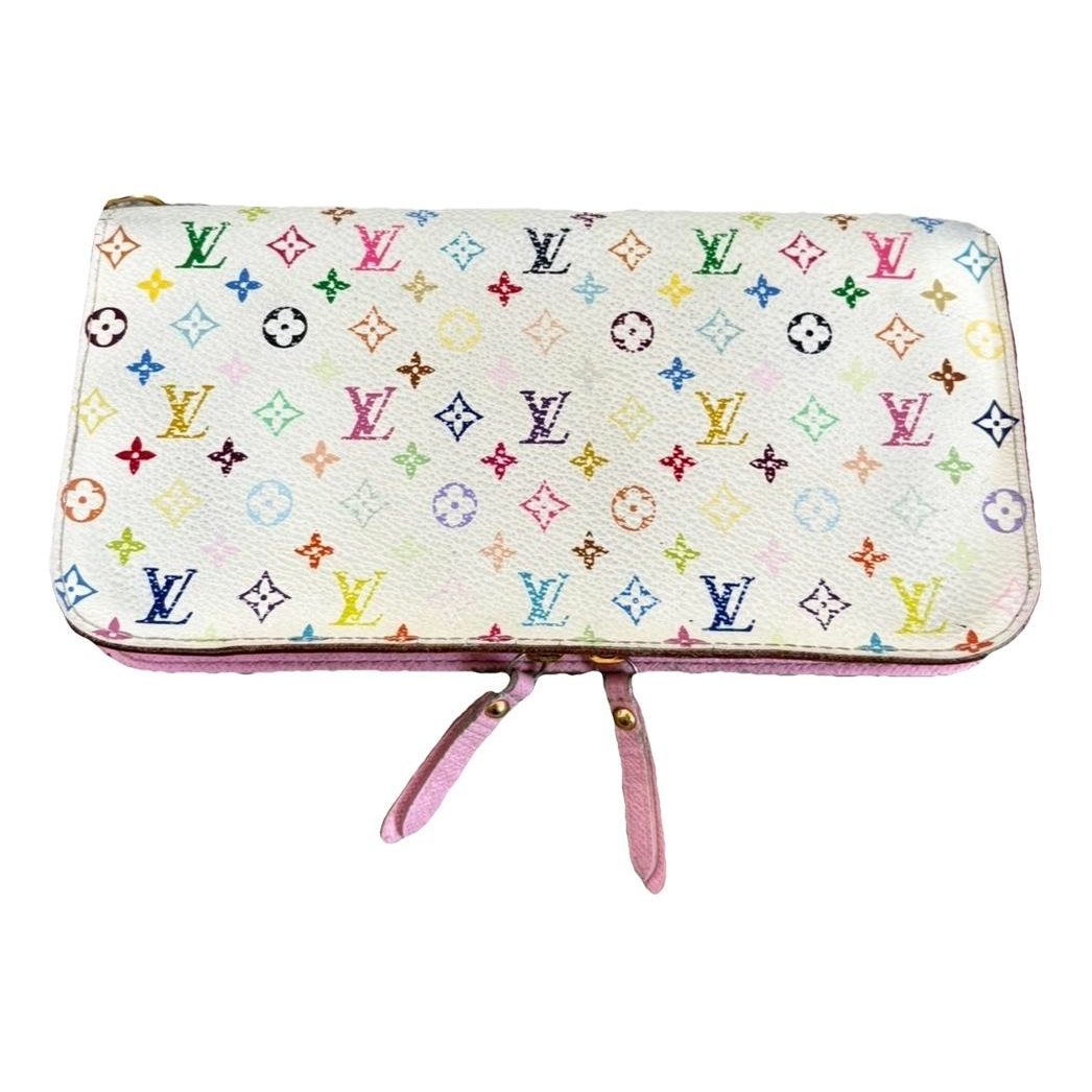Leather clutch bag