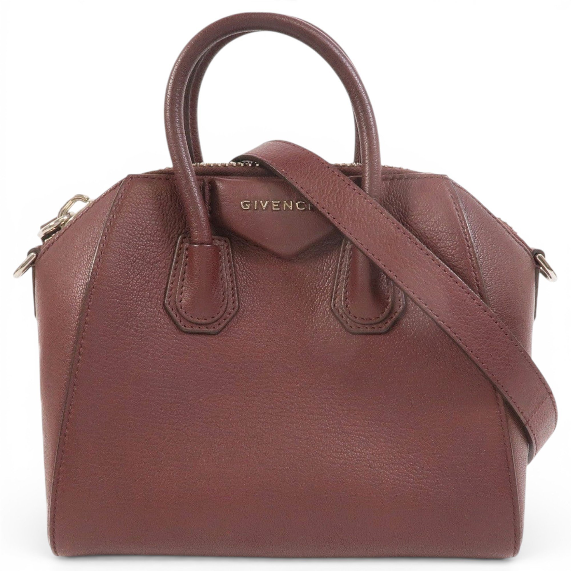 Antigona leather handbag