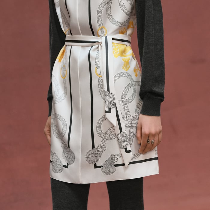 Blanc Nacre "Palefroi Remix" Classic Tunic