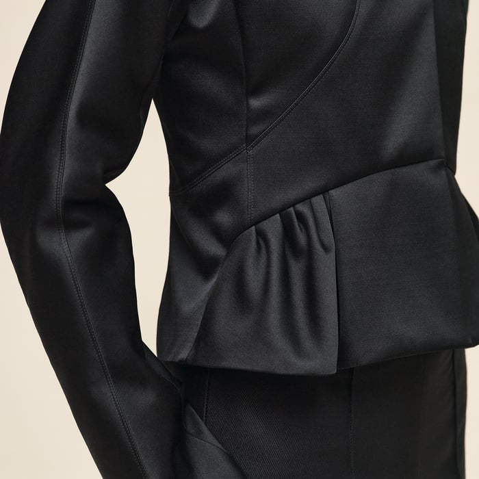 Noir Short Jacket With Basque