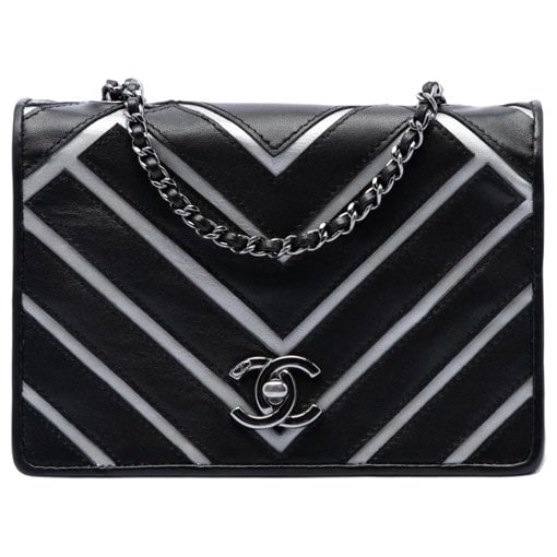 Timeless/Classique leather crossbody bag