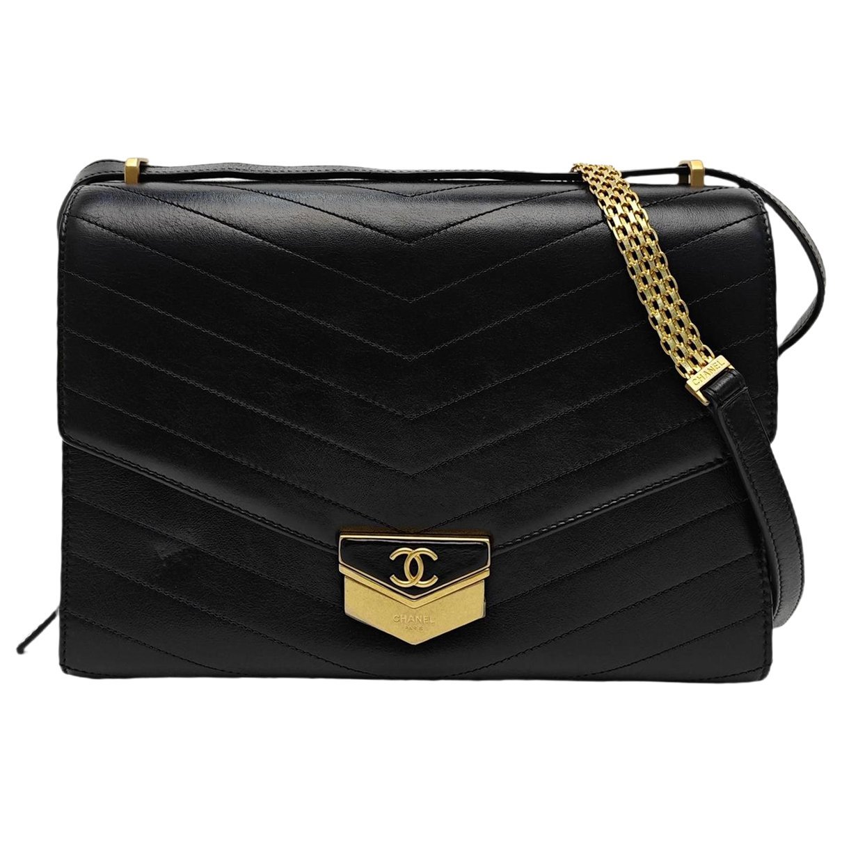 Chanel Trendy CC leather handbag