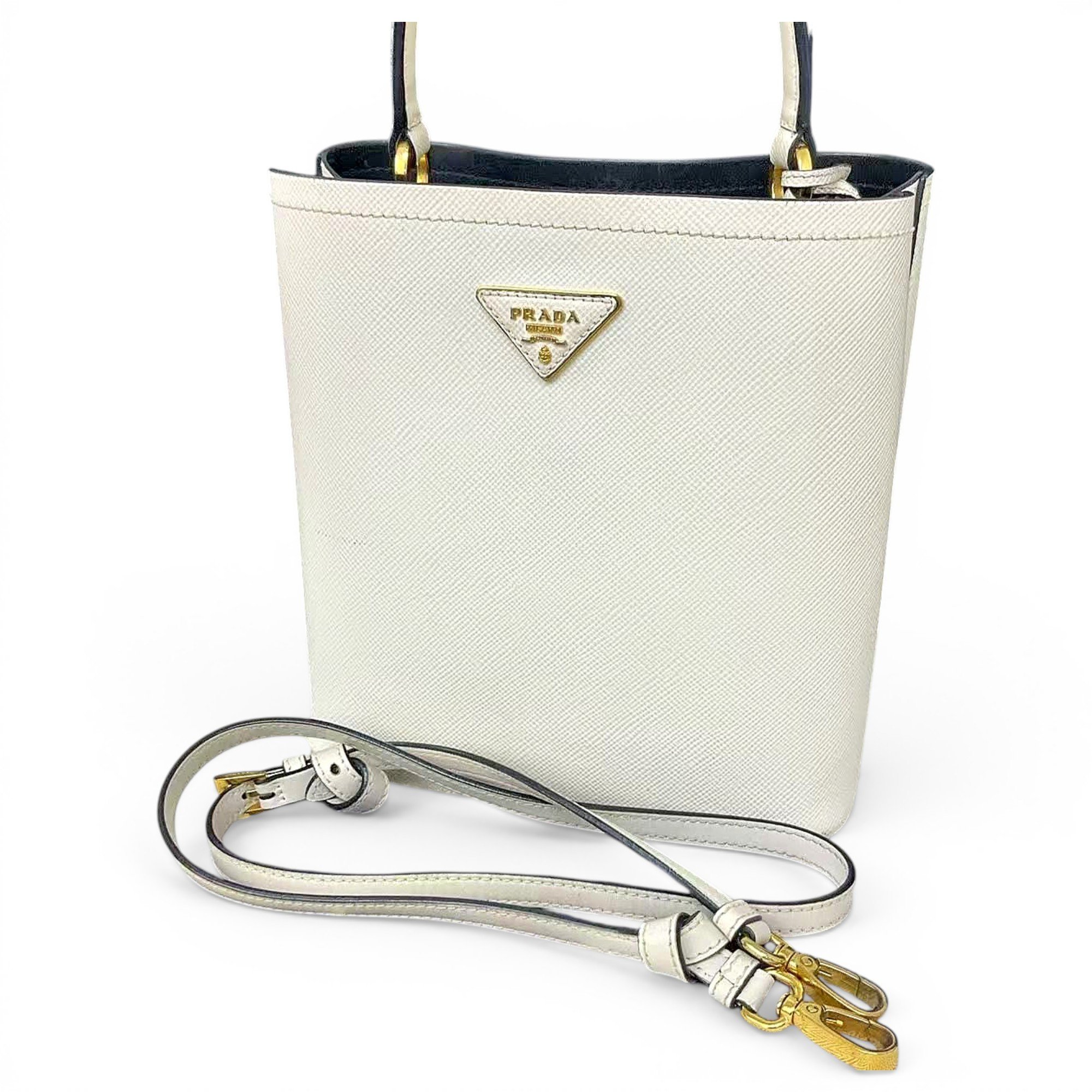 Panier leather handbag