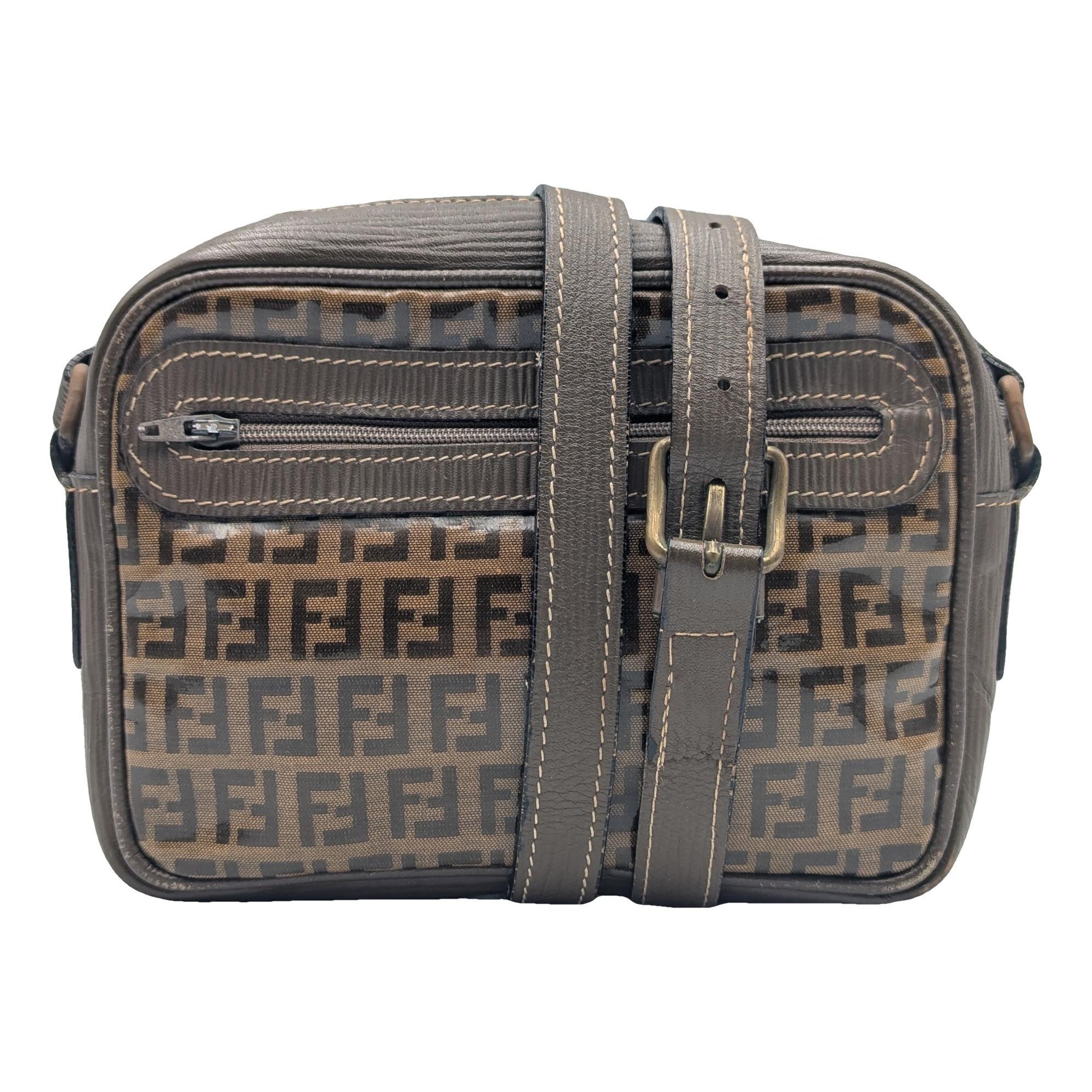 Simply Fendi patent leather crossbody bag