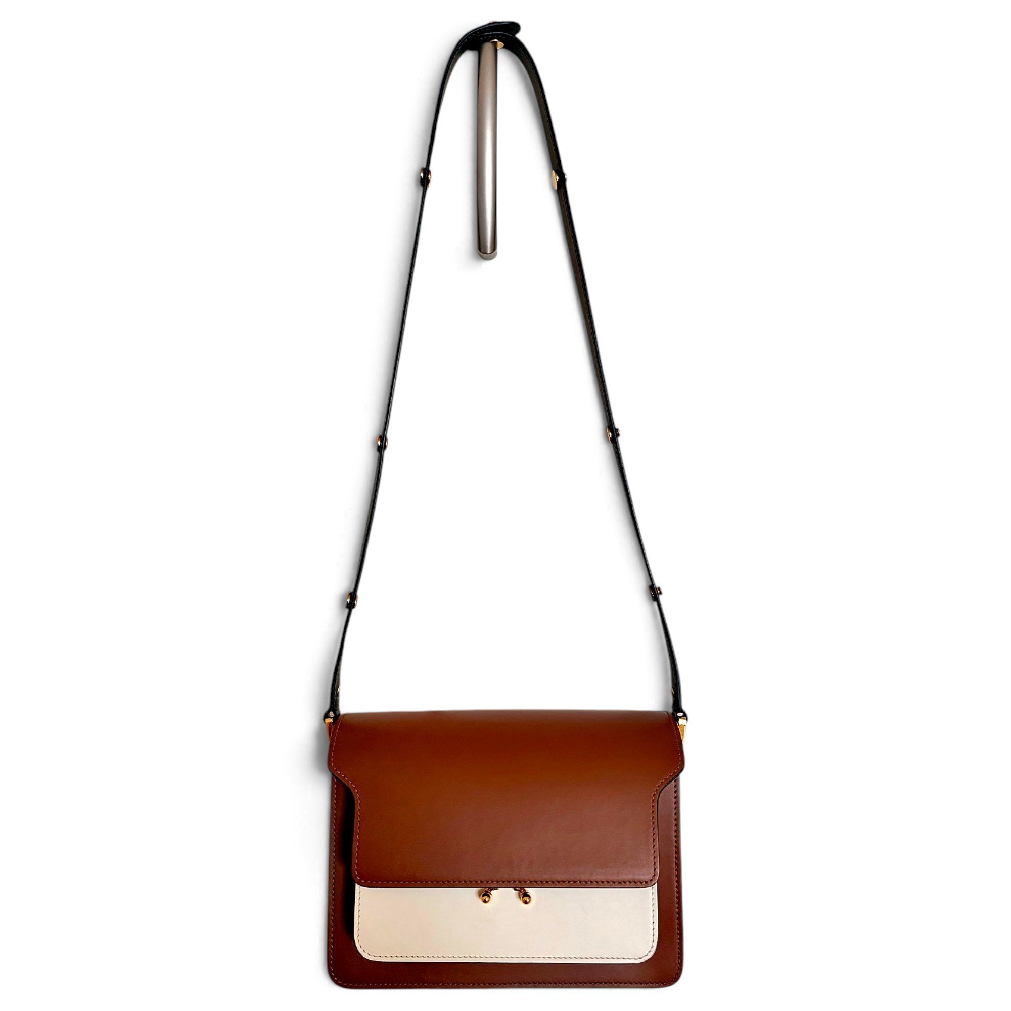 Trunk leather handbag