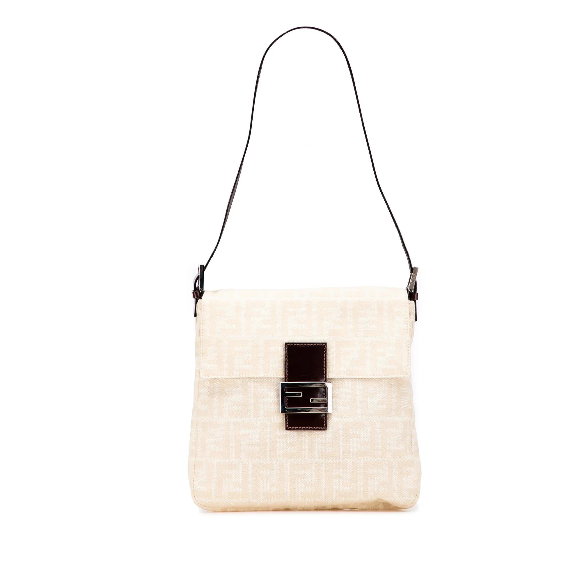 Pocket leather handbag