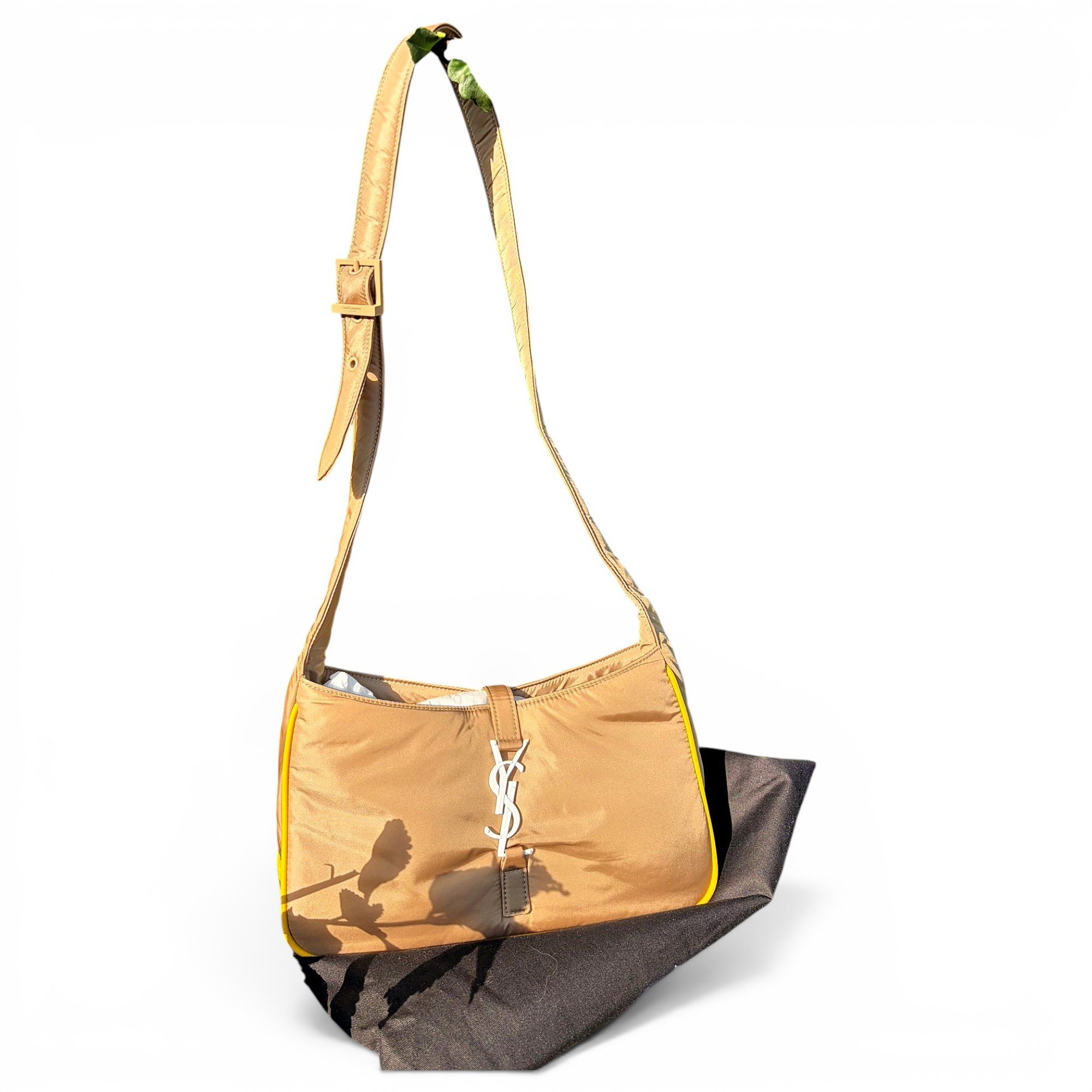 Le 5 à 7 handbag