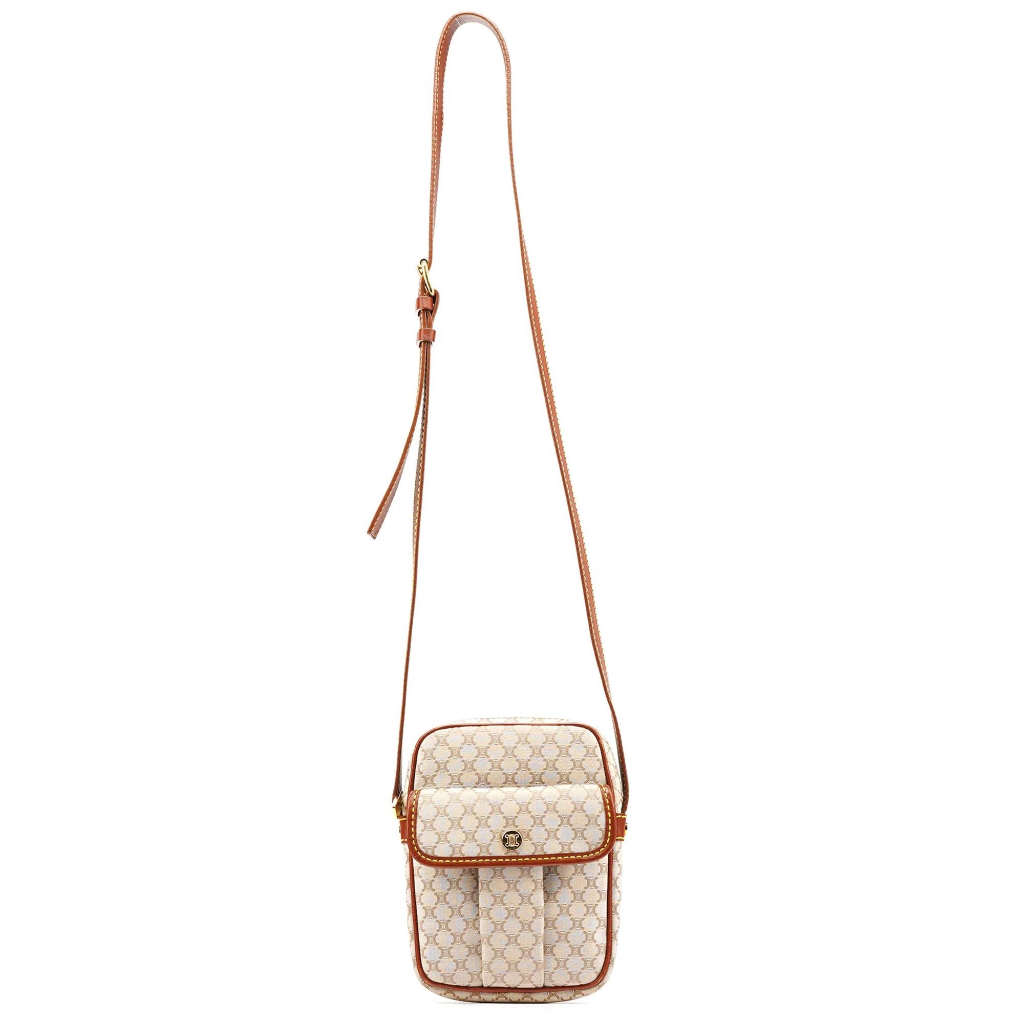 Classic leather crossbody bag