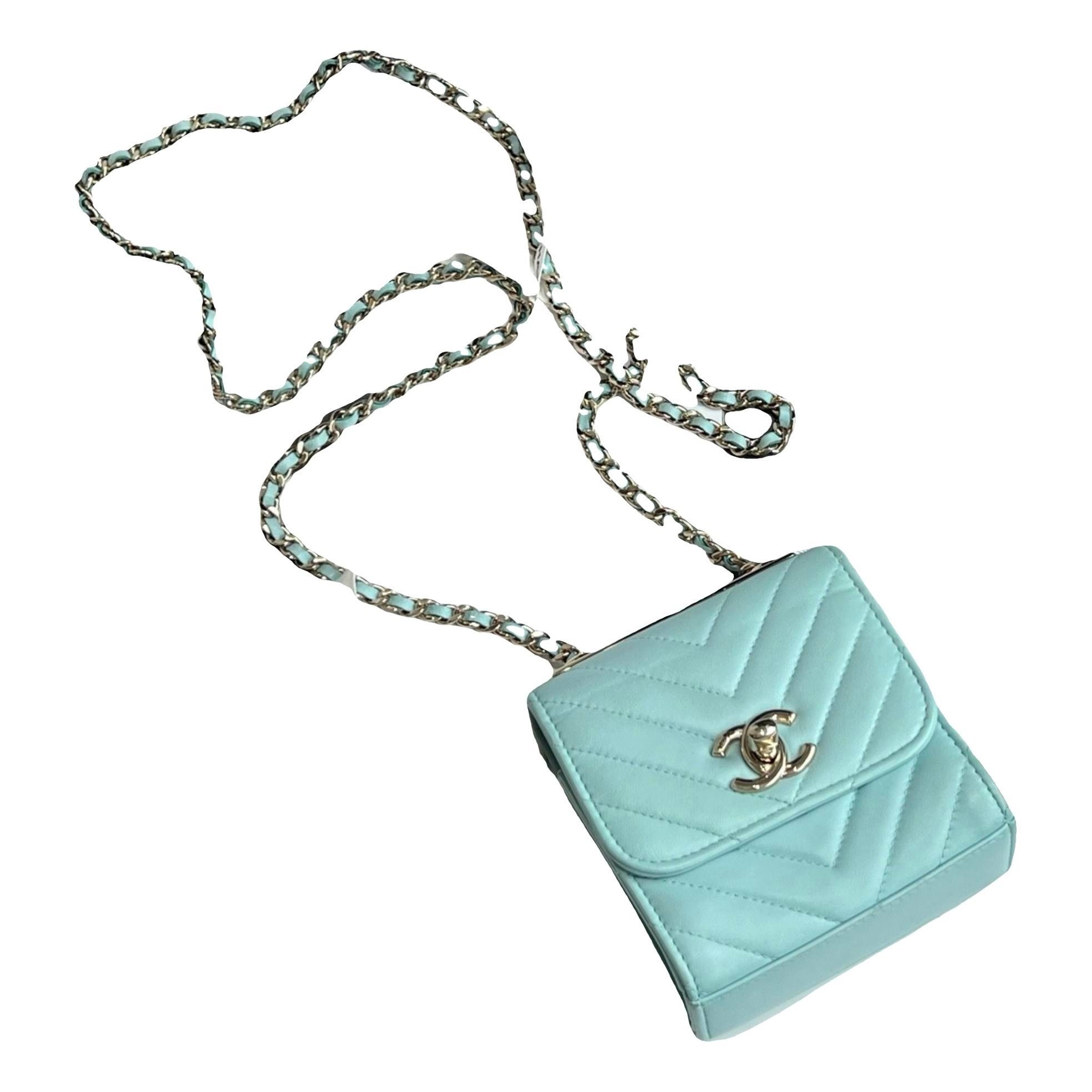 Trendy CC leather crossbody bag