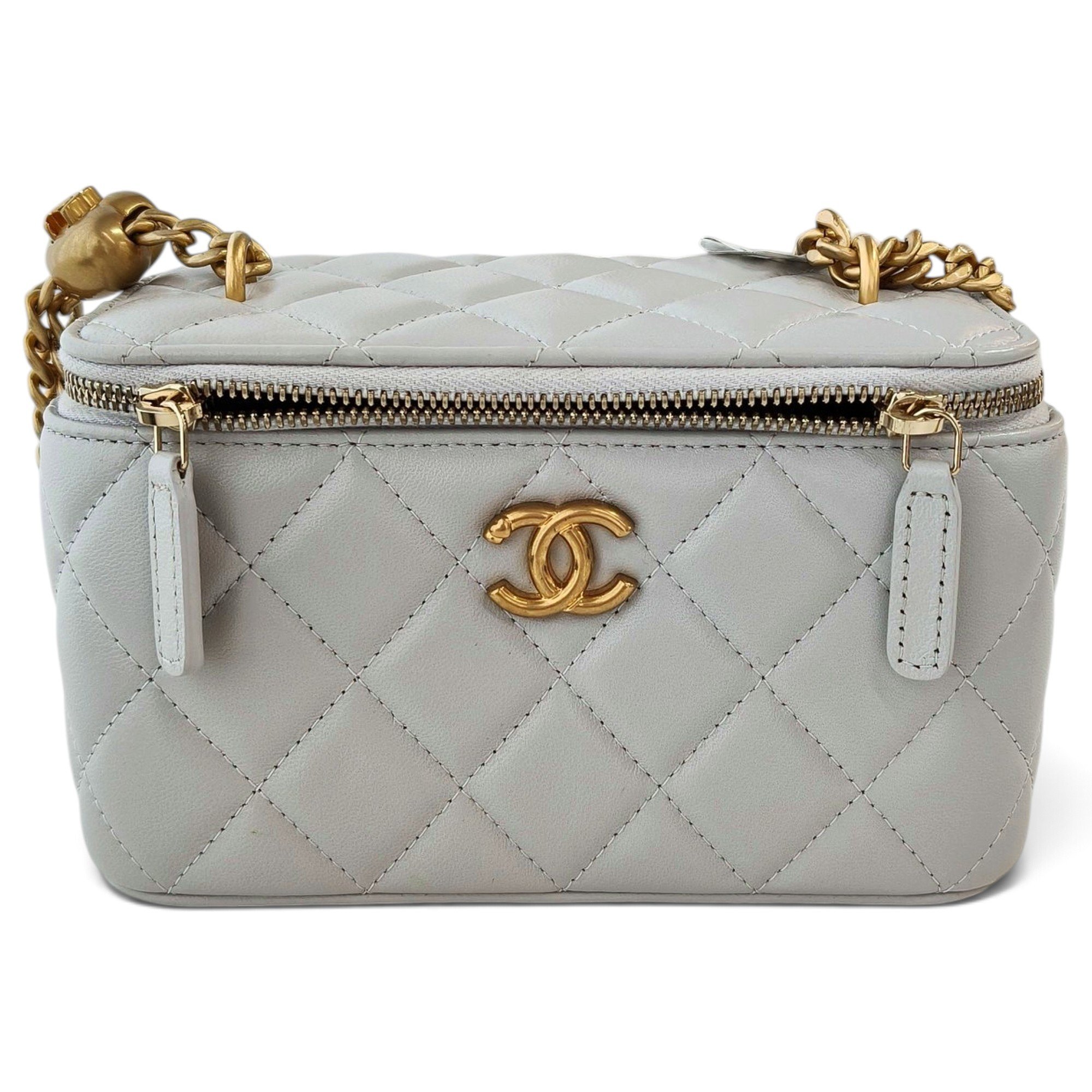 Trendy CC Vanity leather handbag