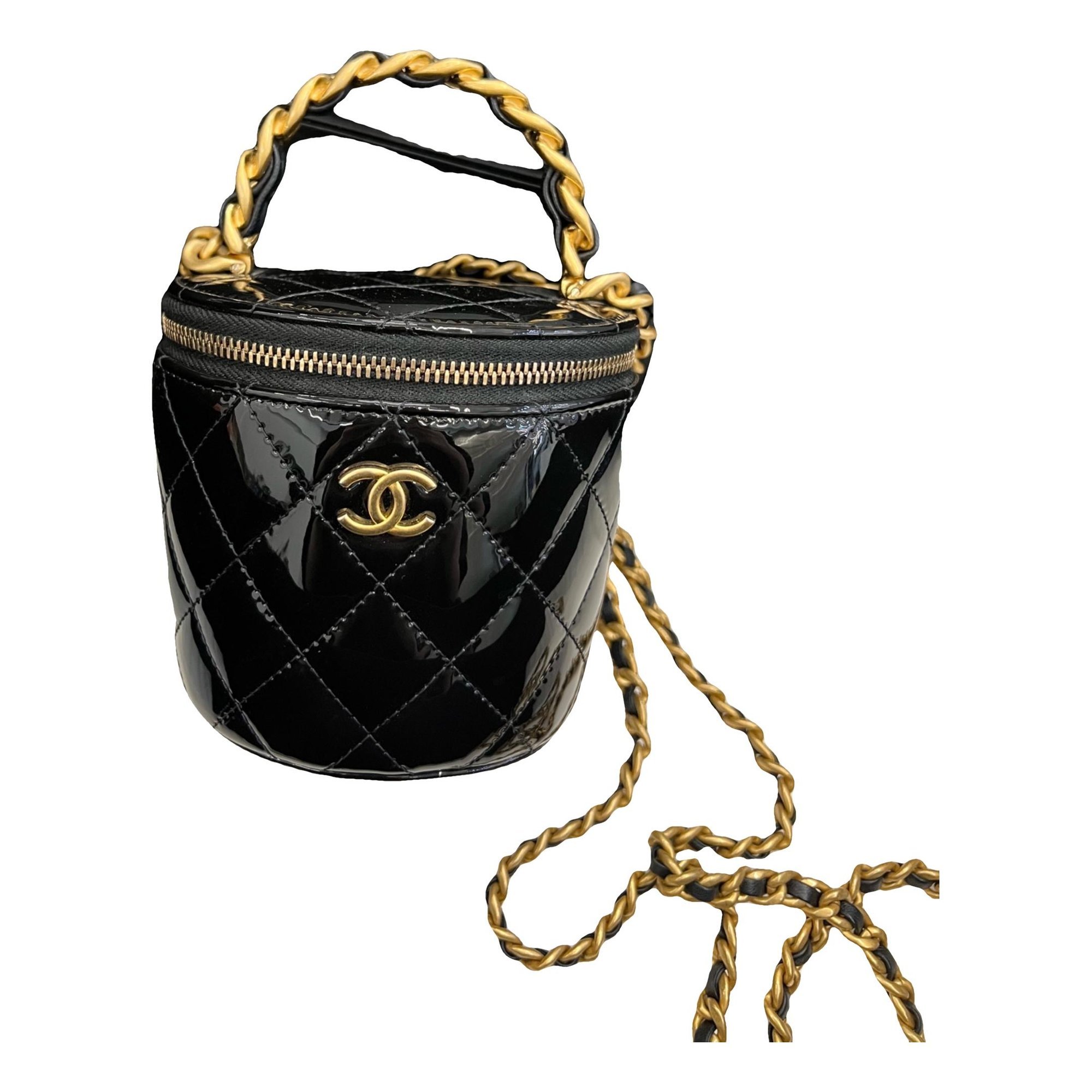 Trendy CC Vanity patent leather handbag