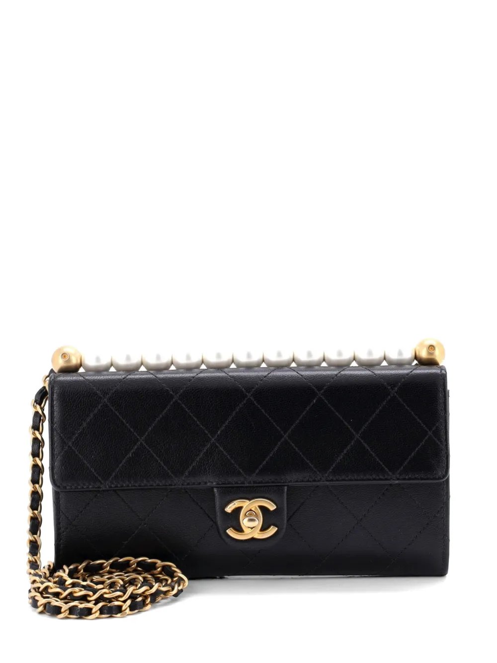Chic Pearls Clutch with Chain Quilted Goatskin crossbody bag