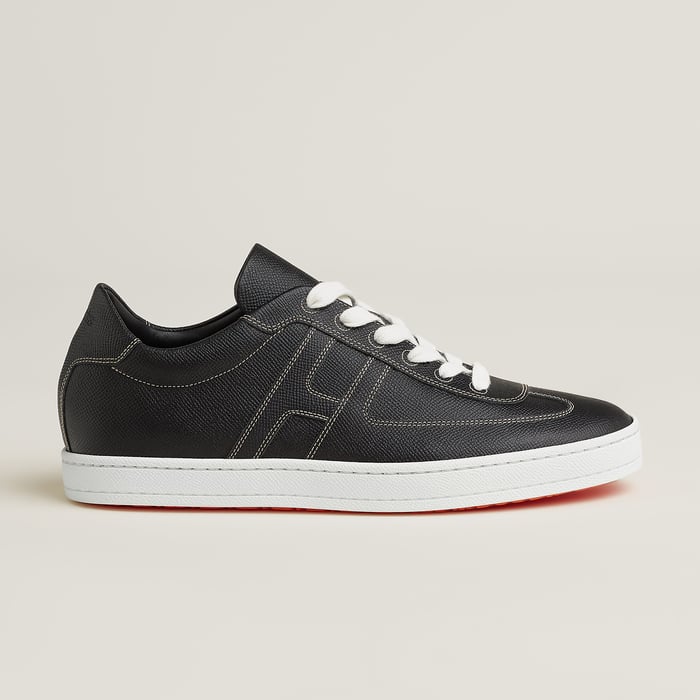 Noir Boomerang Sneaker