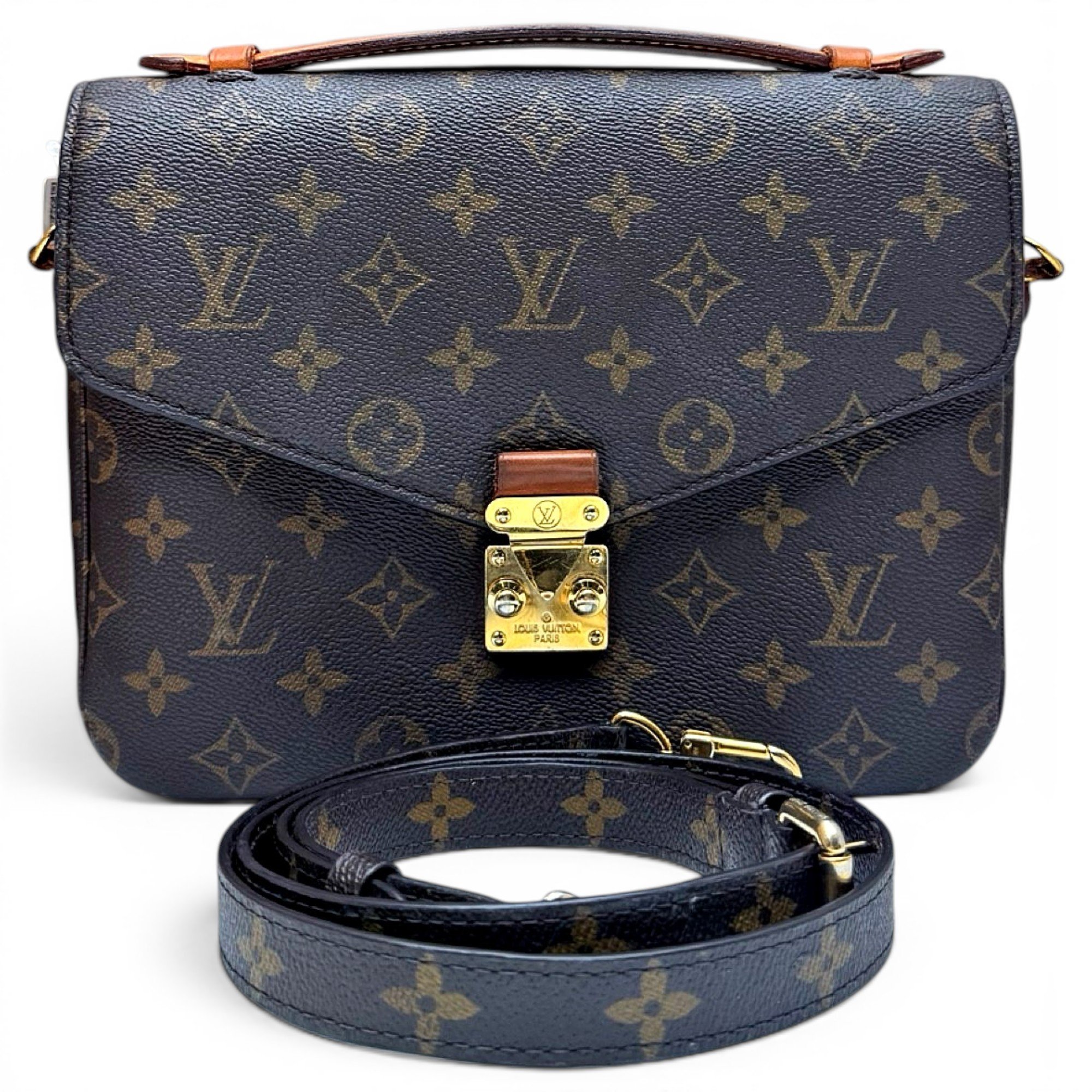 Metis leather satchel