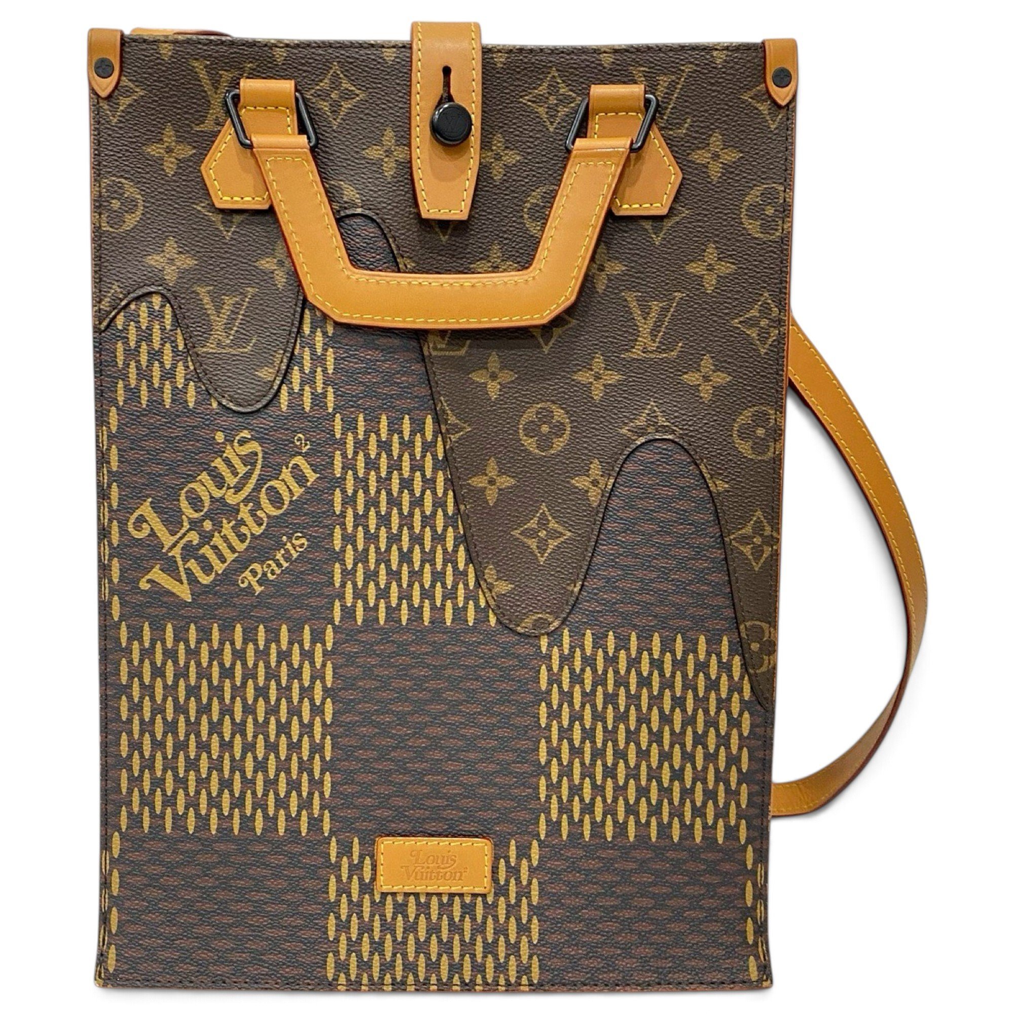 Leather tote