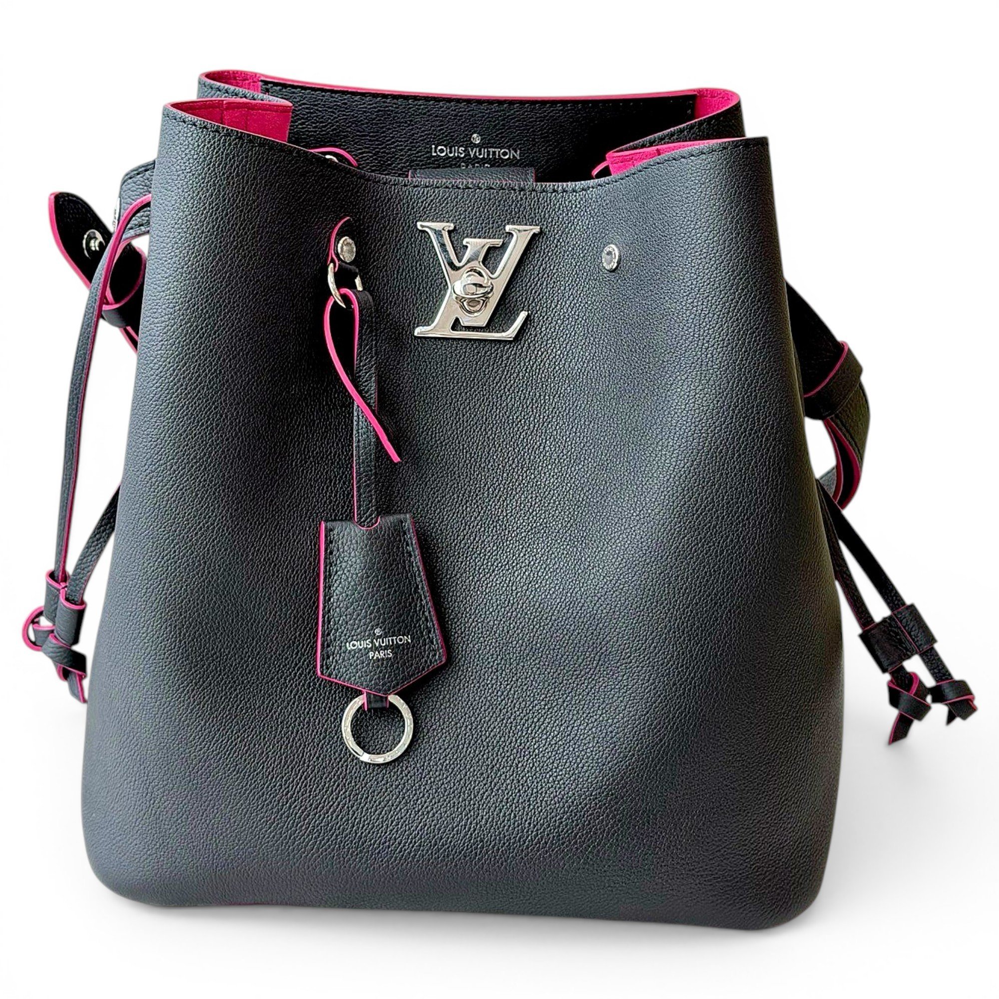 Lockme Bucket leather handbag