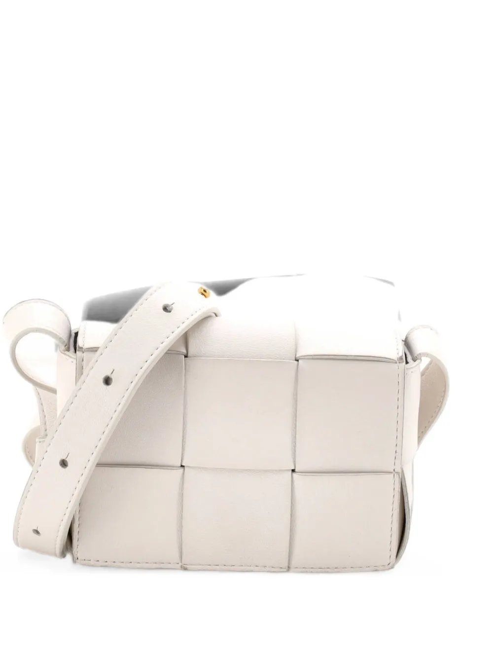 Cassette Maxi Intrecciato Leather Candy crossbody bag