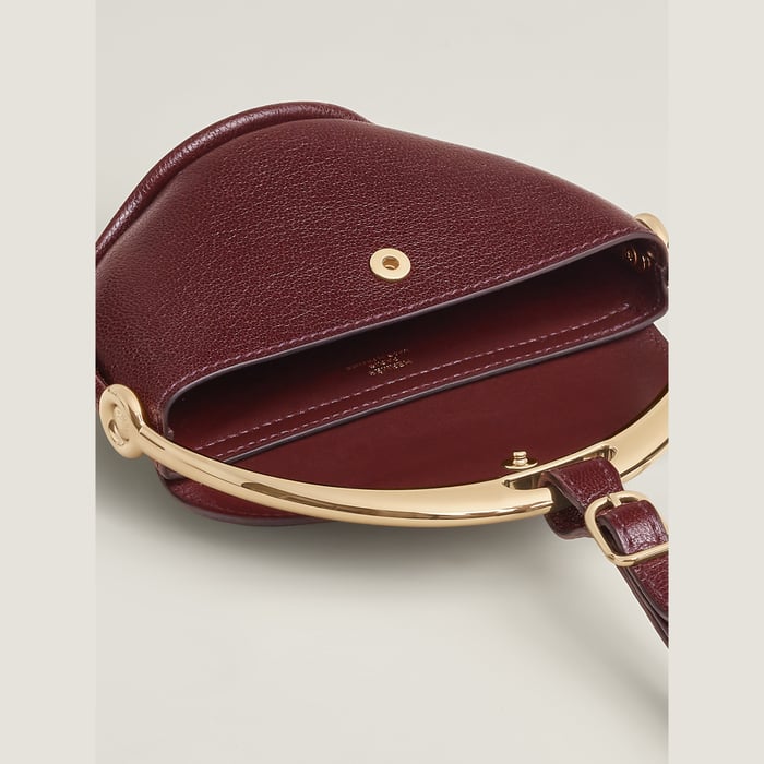 Rouge H En Piste Clutch