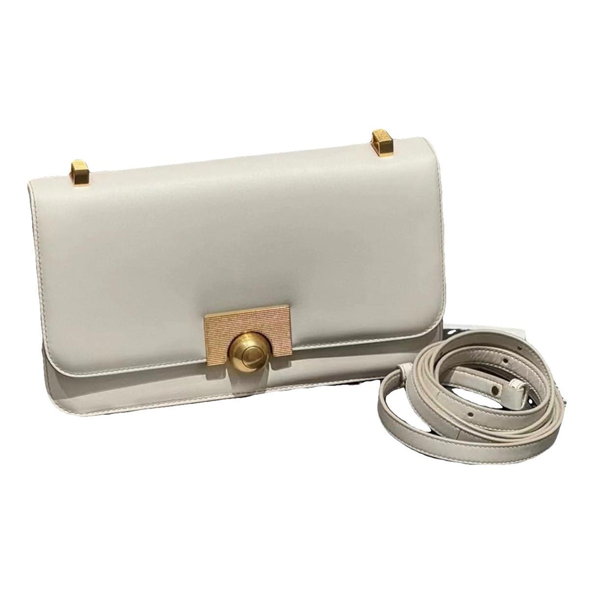 BV Classic leather crossbody bag