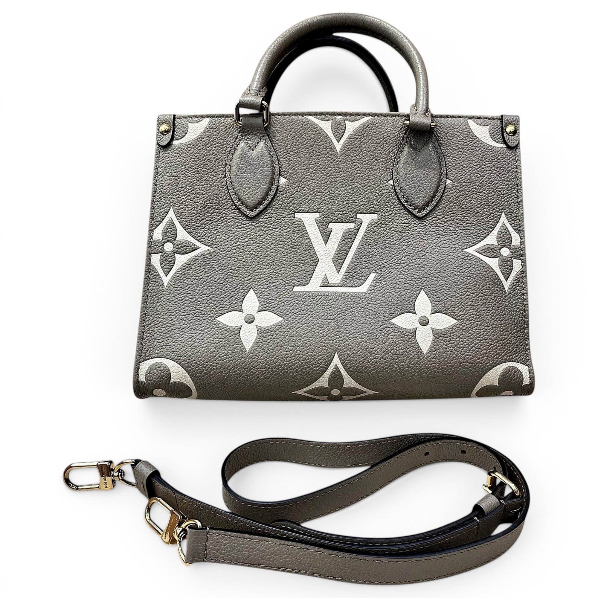 Onthego leather tote