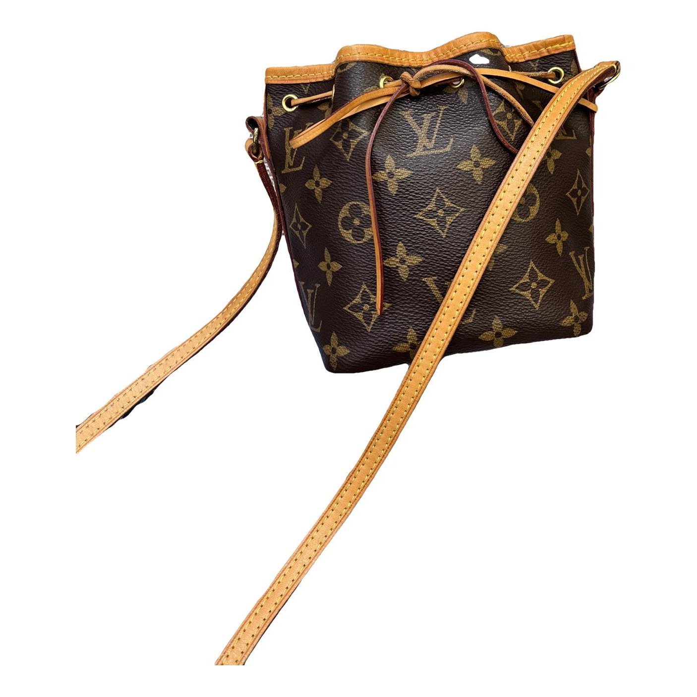 Nano Noé leather crossbody bag