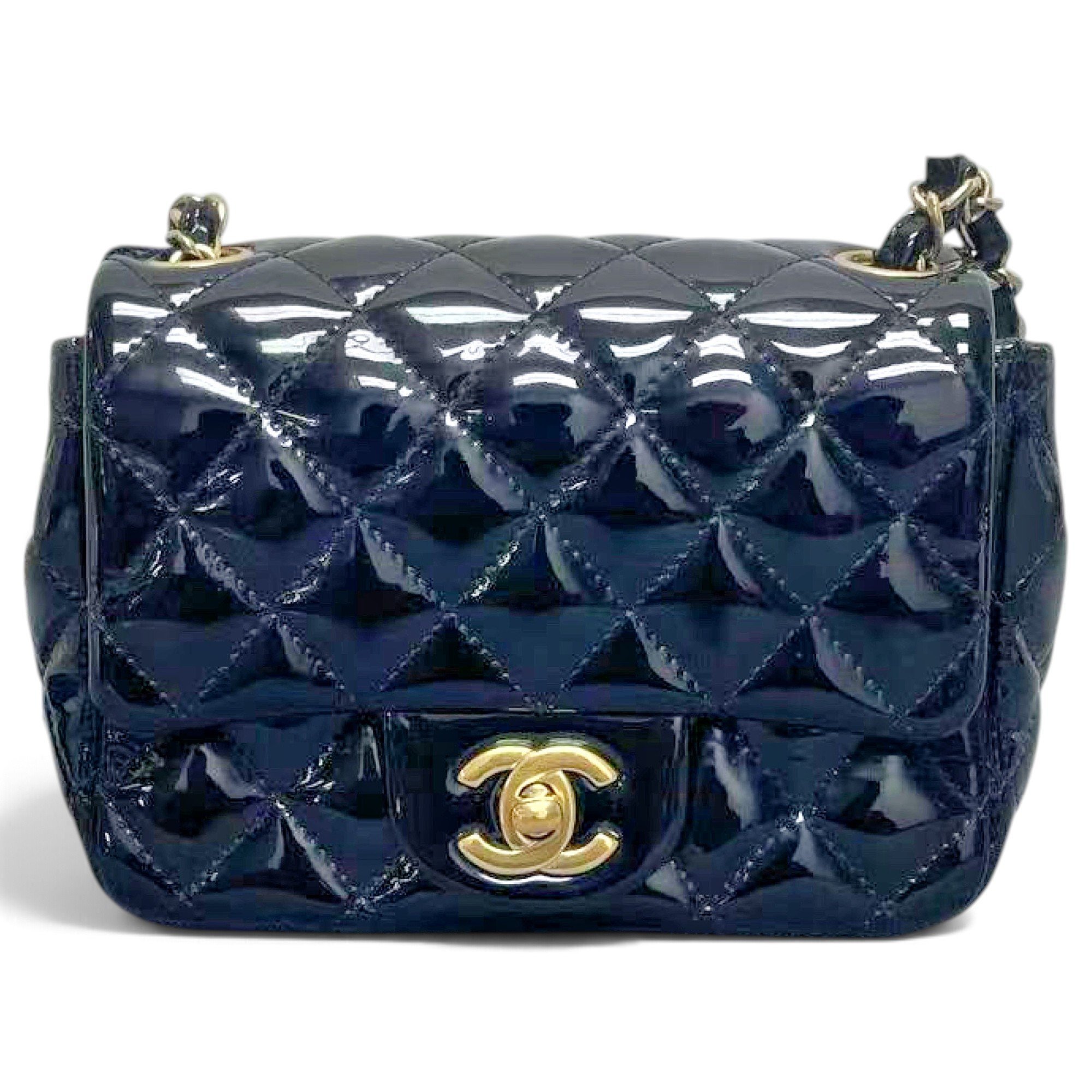 Timeless/Classique patent leather handbag