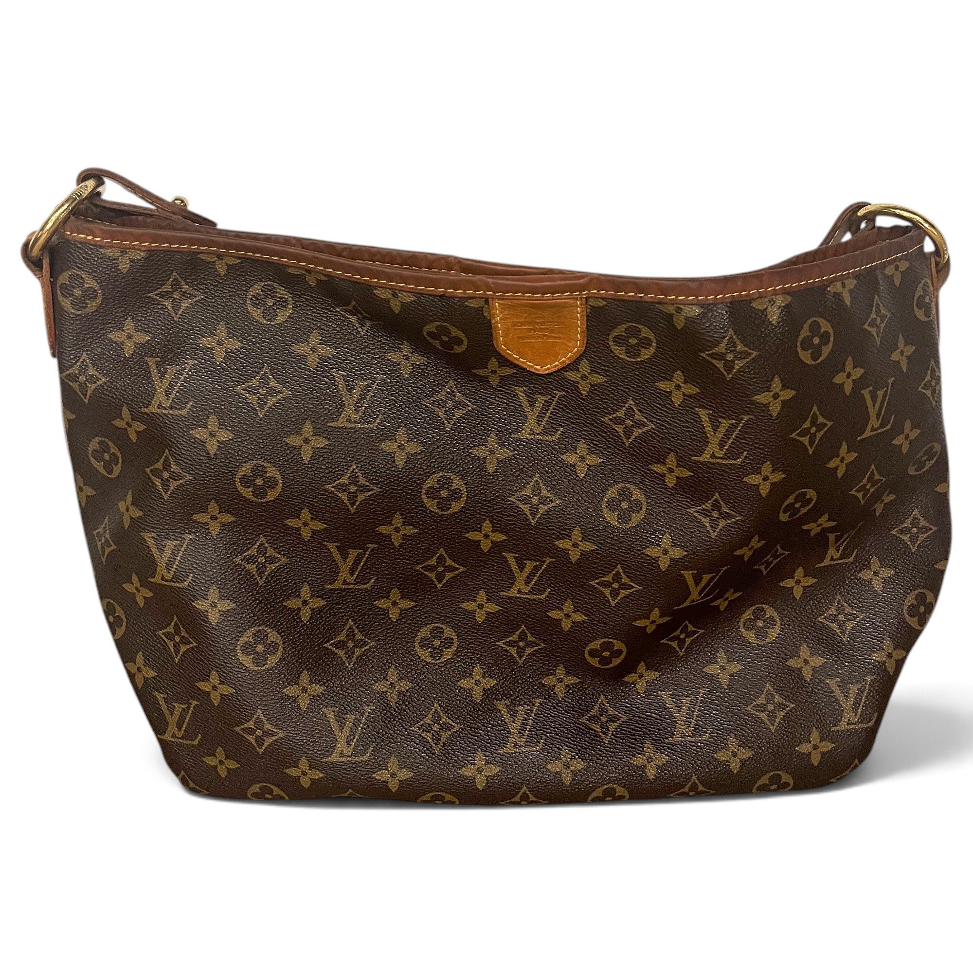 Delightful leather handbag