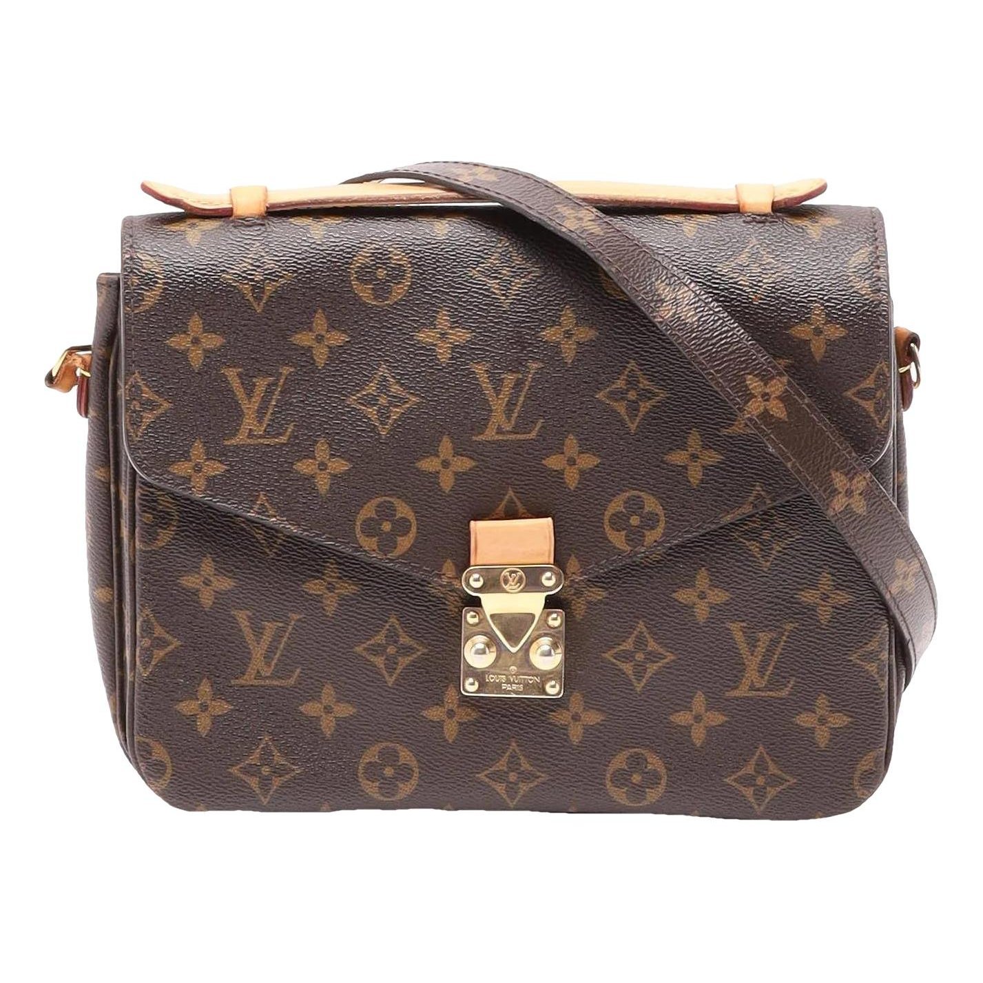 Metis leather crossbody bag
