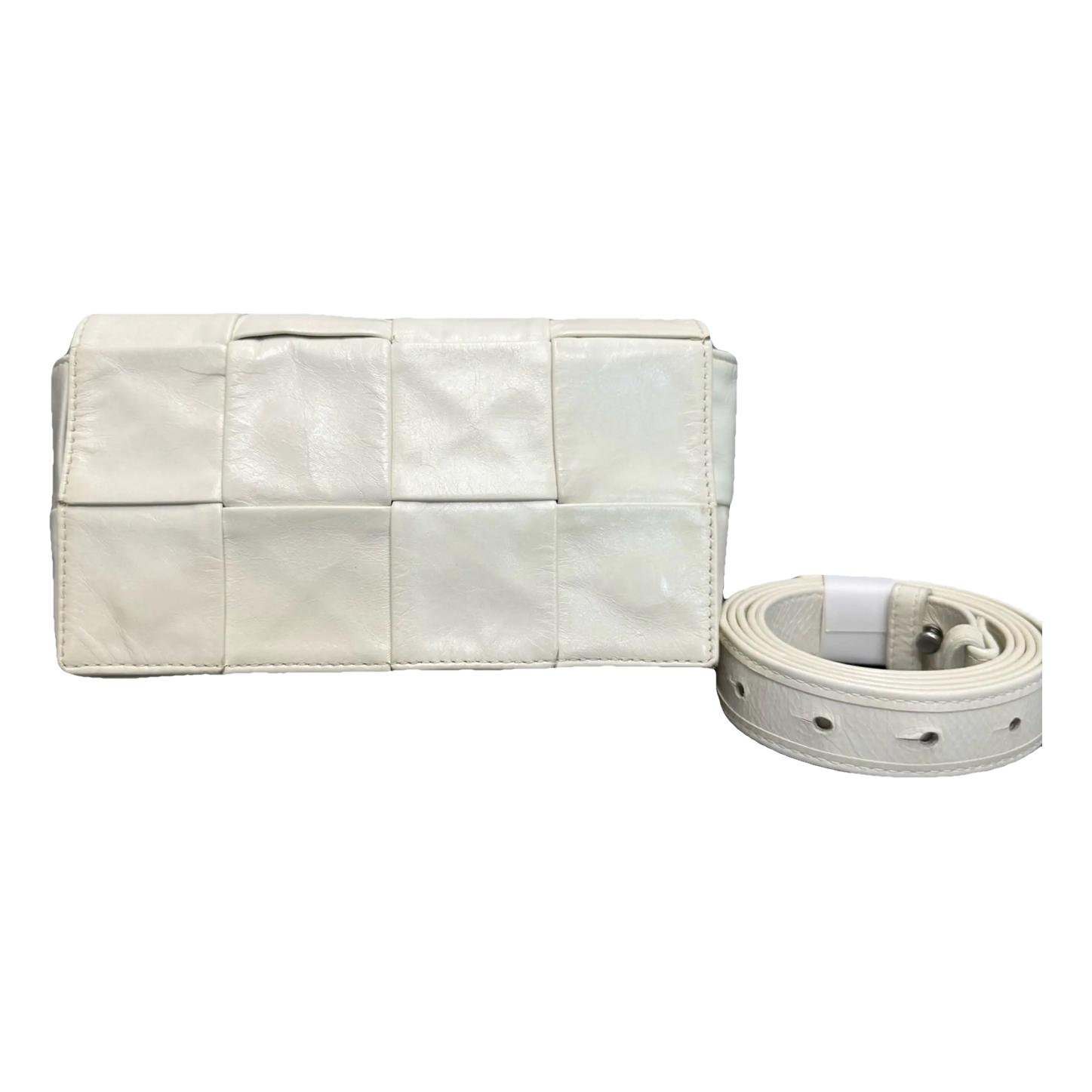 Cassette leather handbag