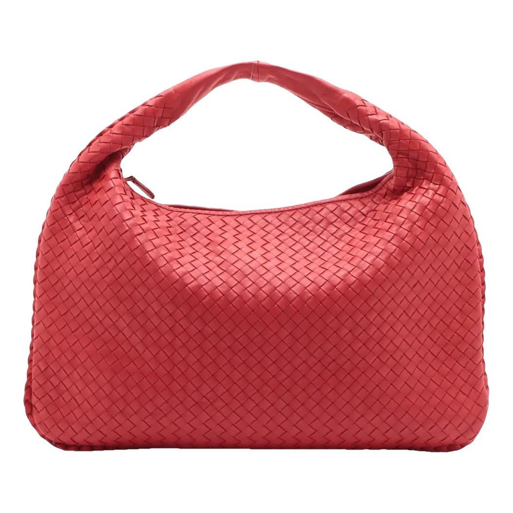 Veneta leather handbag