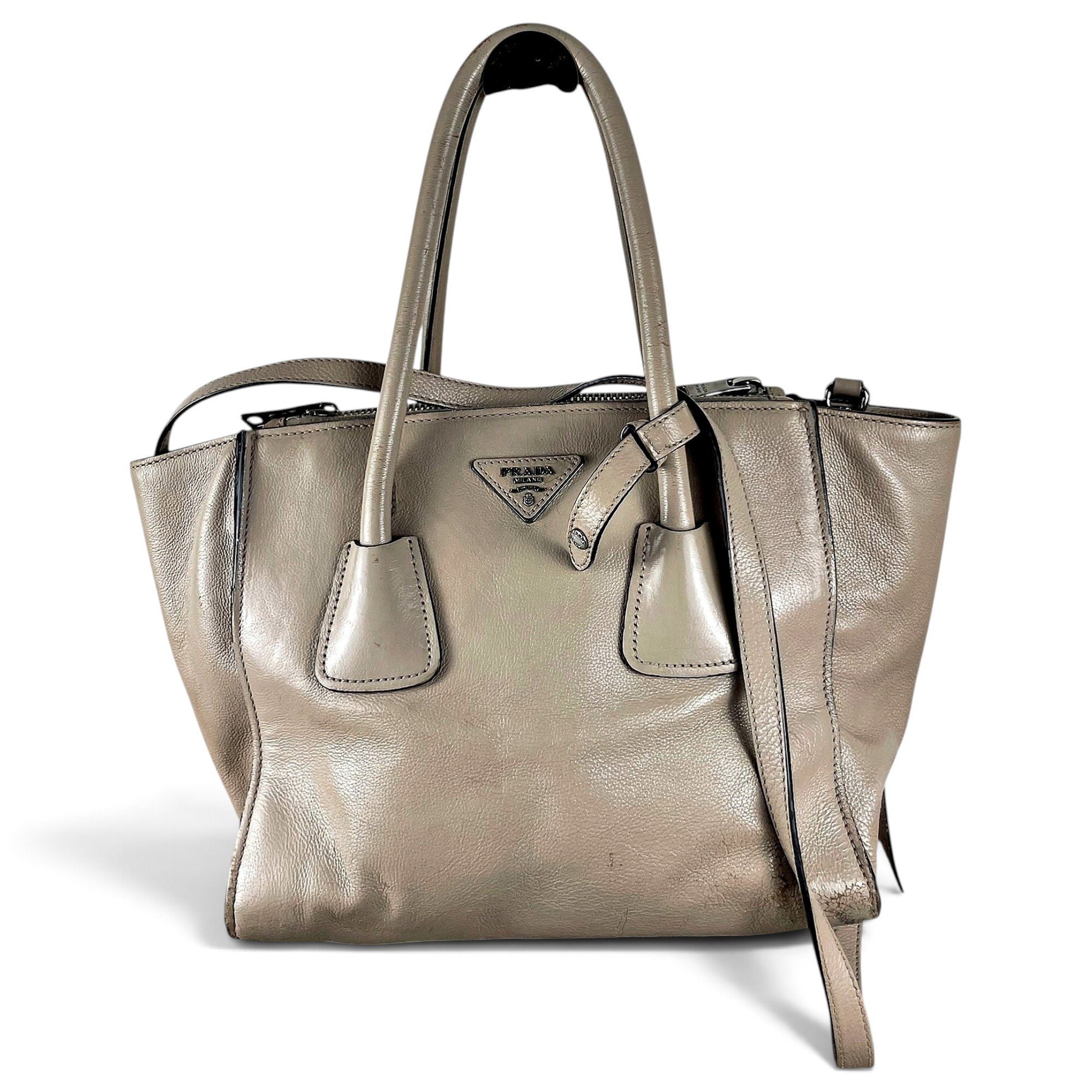 Leather tote