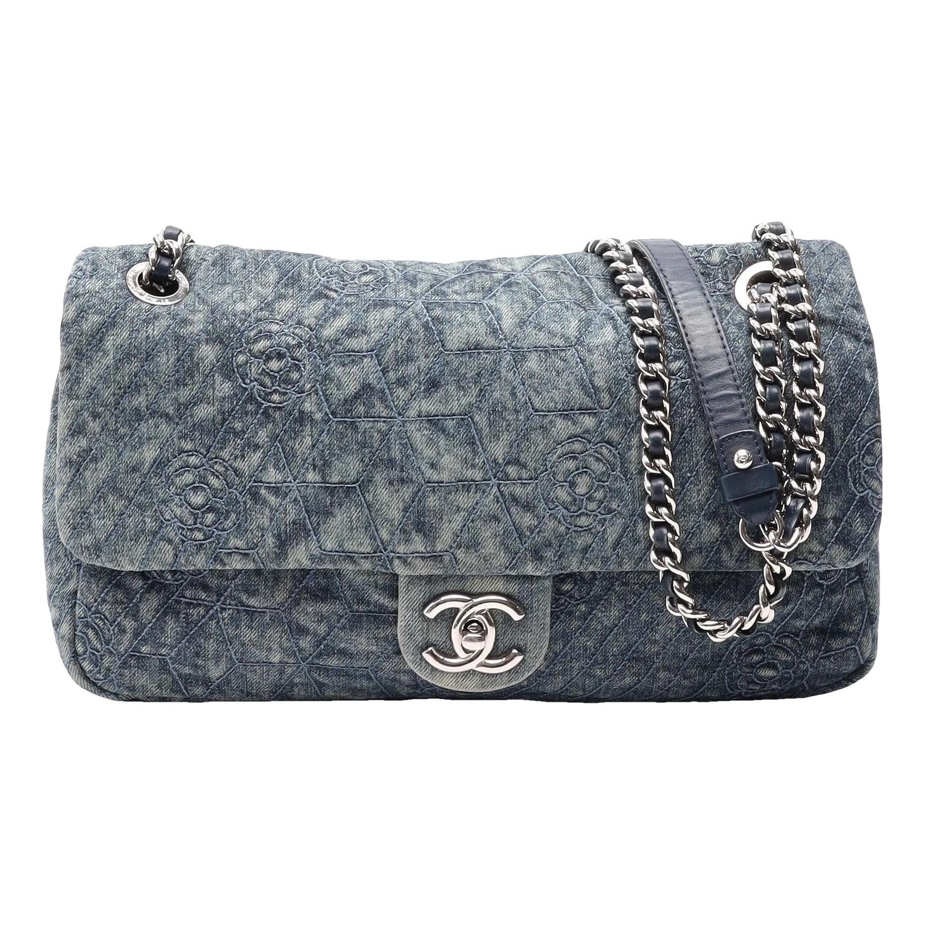 Timeless/Classique handbag