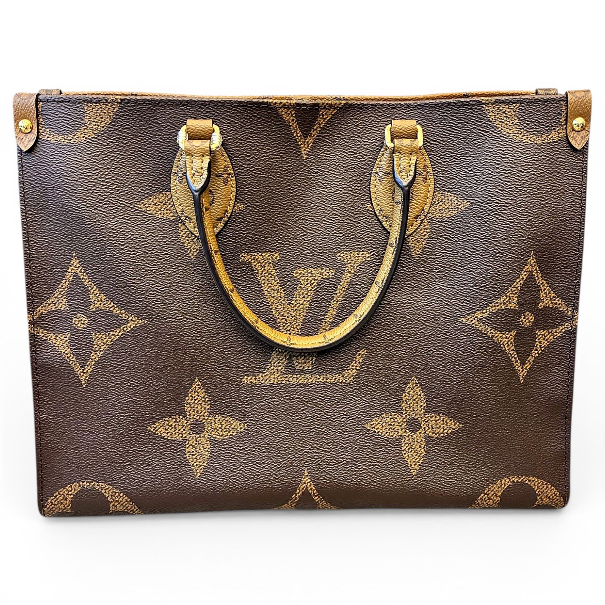 Onthego leather handbag