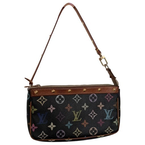 Leather clutch bag