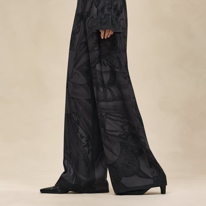 Noir "Soleil De Soie Poudre" Pants