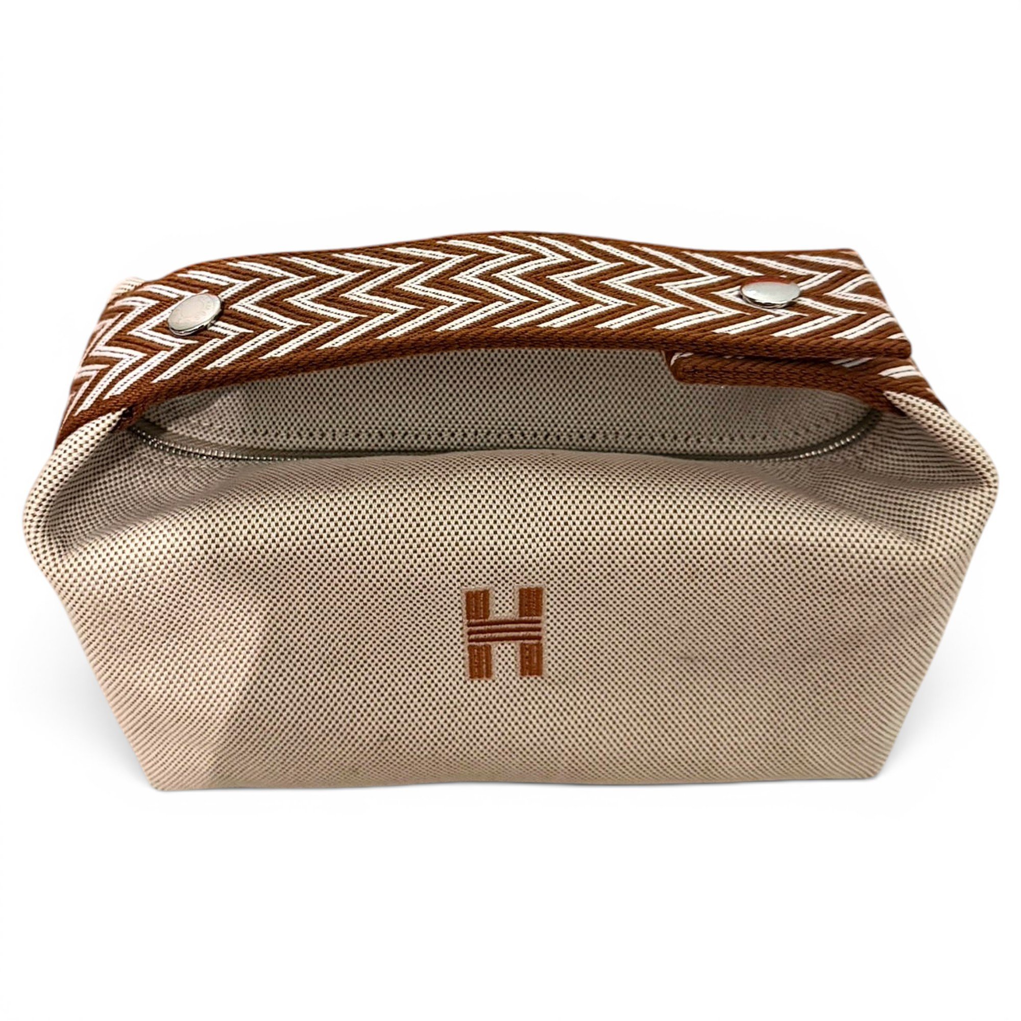 Cloth clutch bag