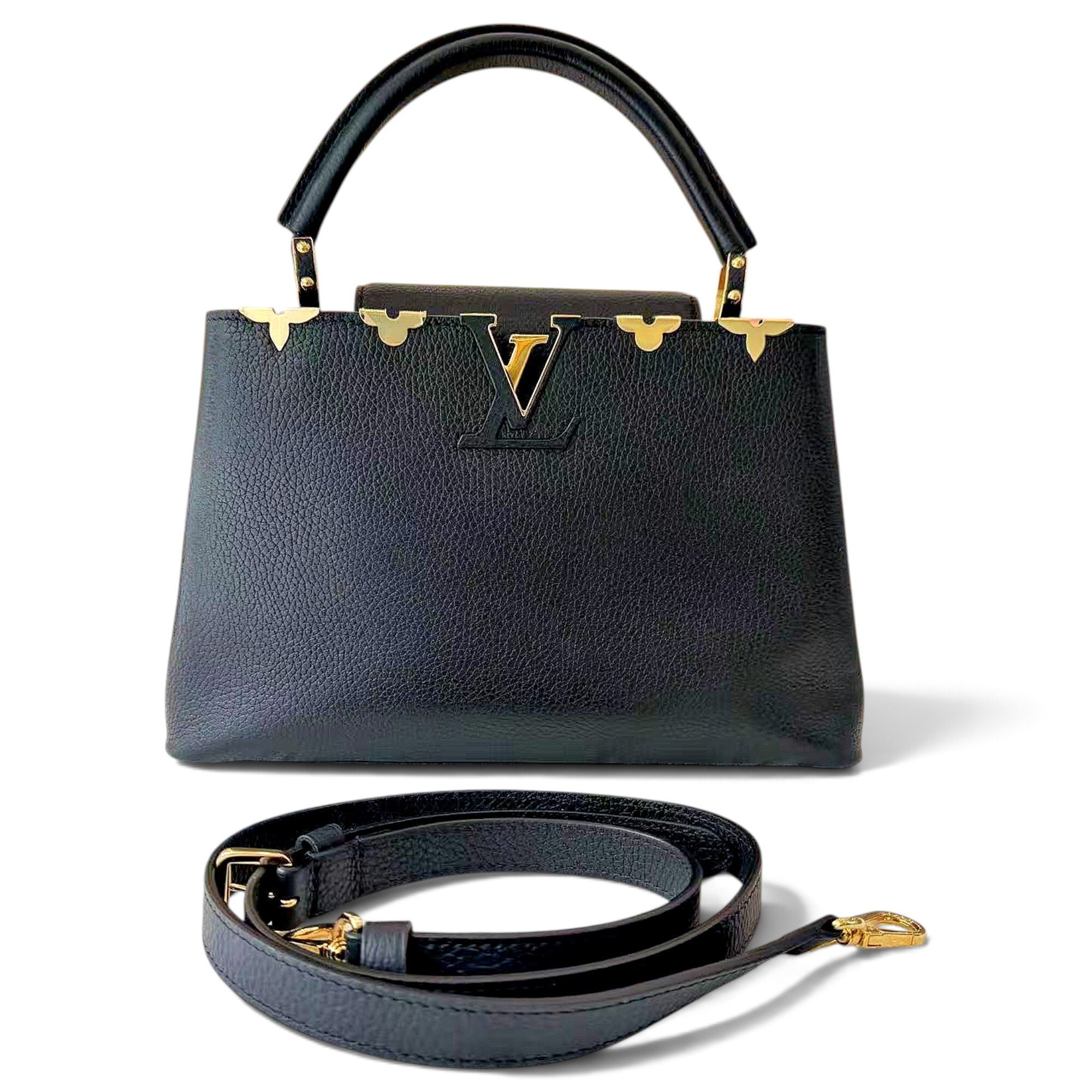 Capucines leather handbag