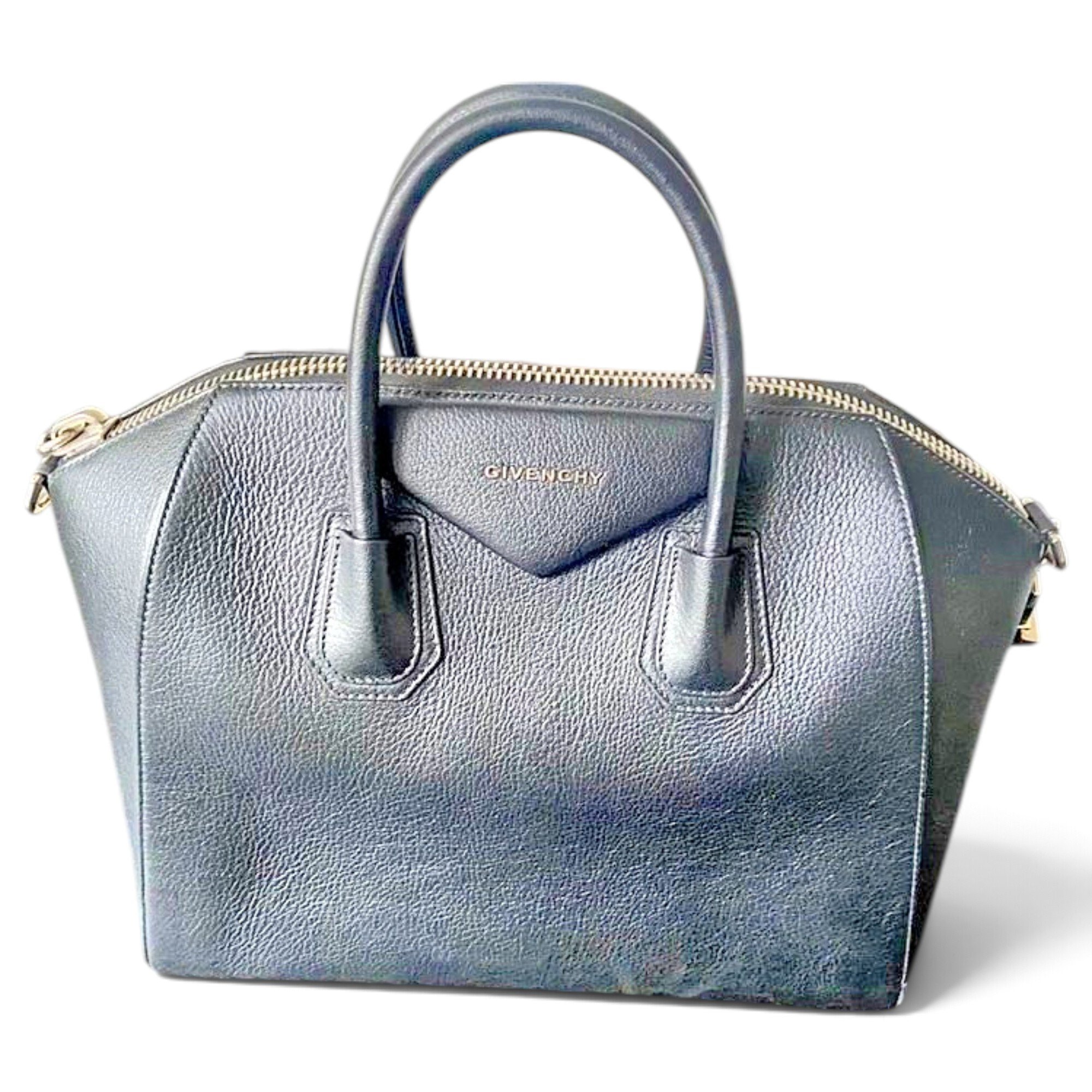 Antigona leather handbag