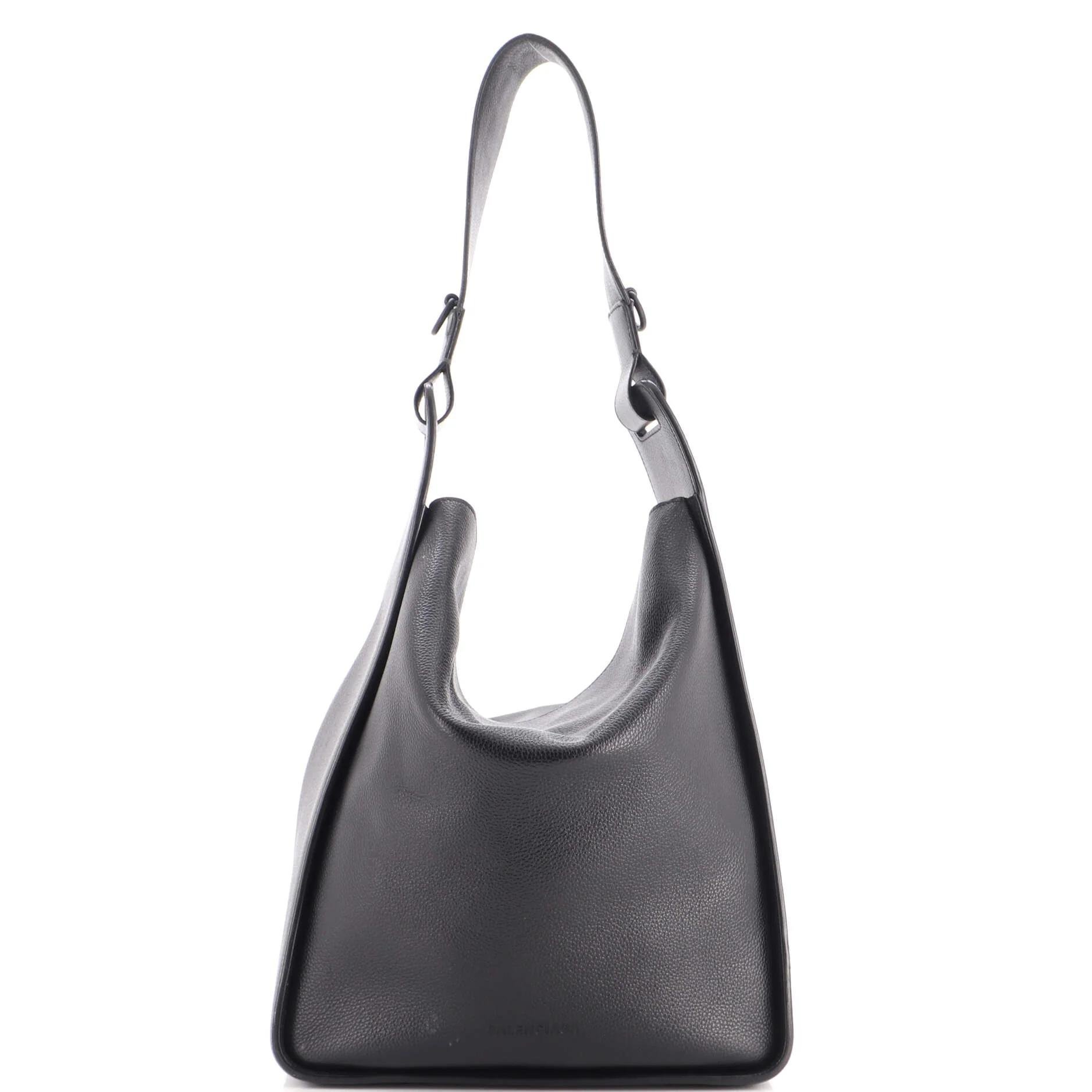 Balenciaga Leather tote