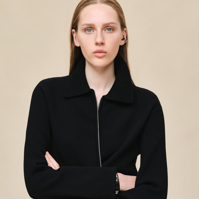 Noir Jacket With Pockets