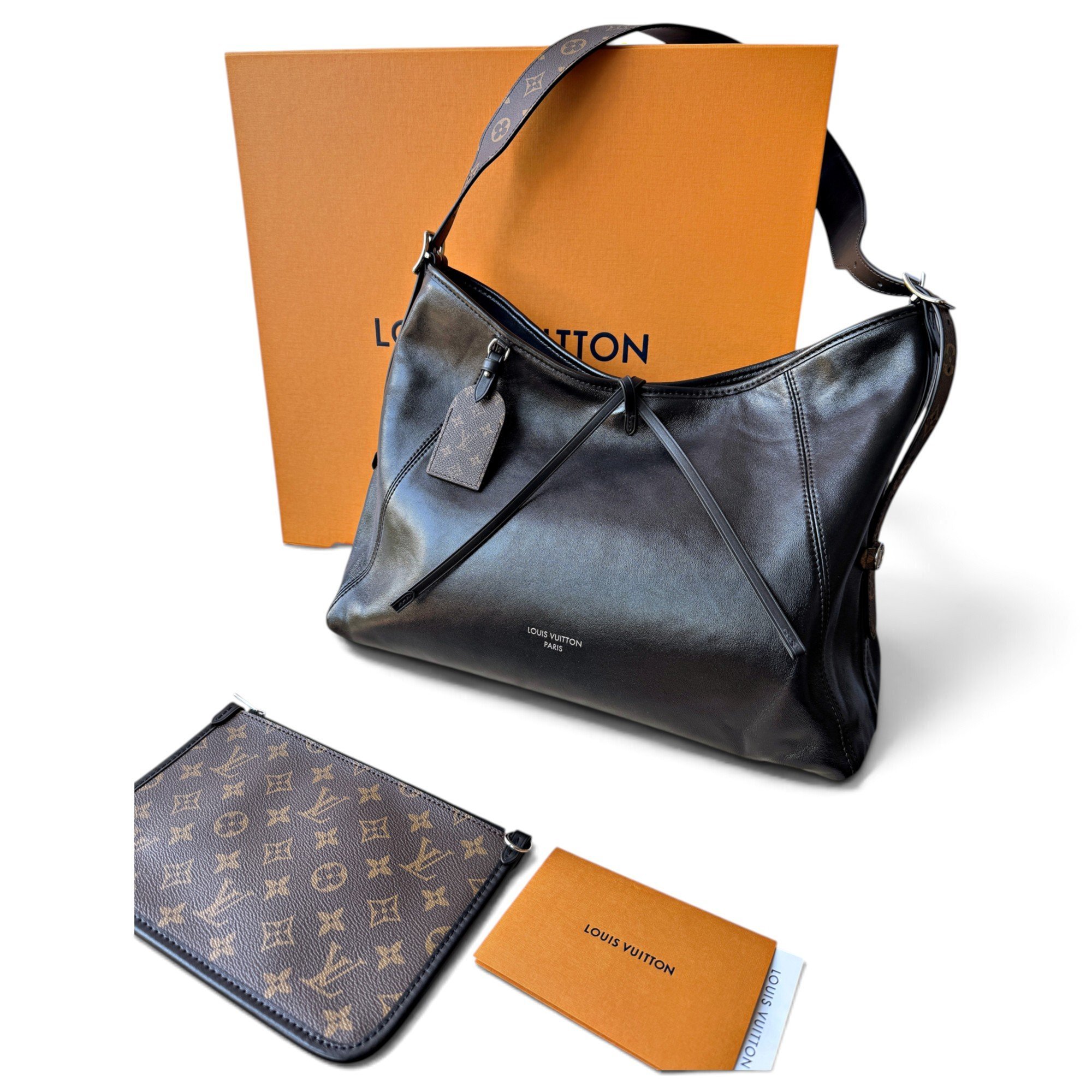 Carry All leather handbag