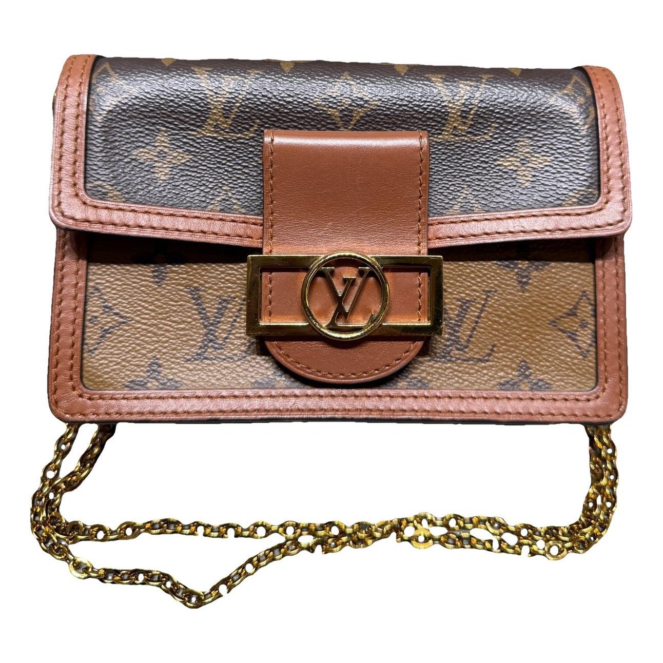 Dauphine leather handbag