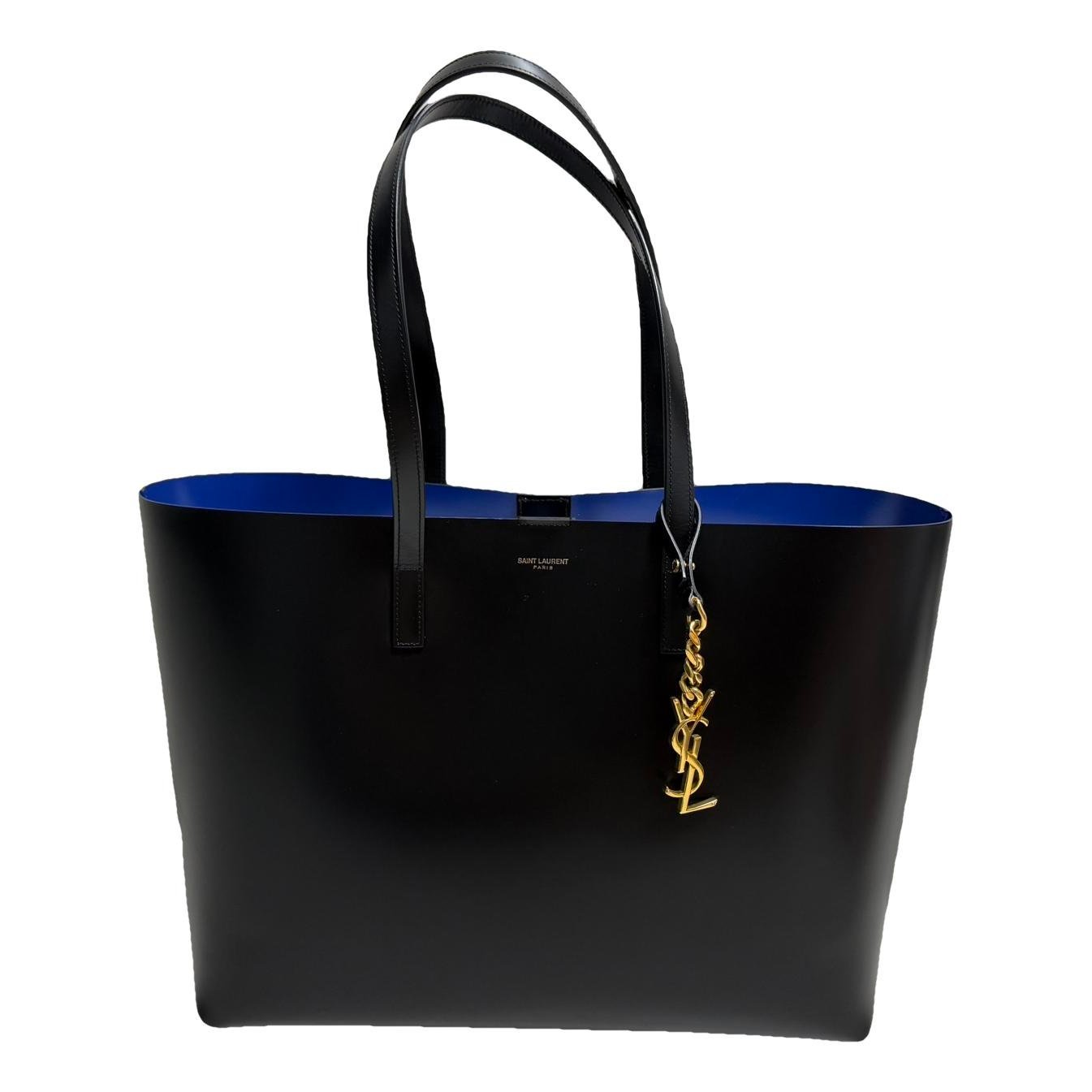 Shopping leather handbag