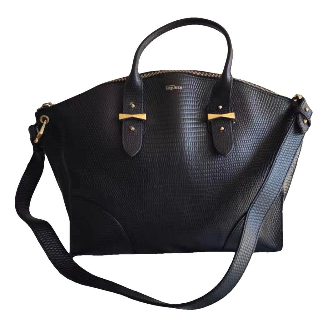 Alexander McQueen Legend leather bag