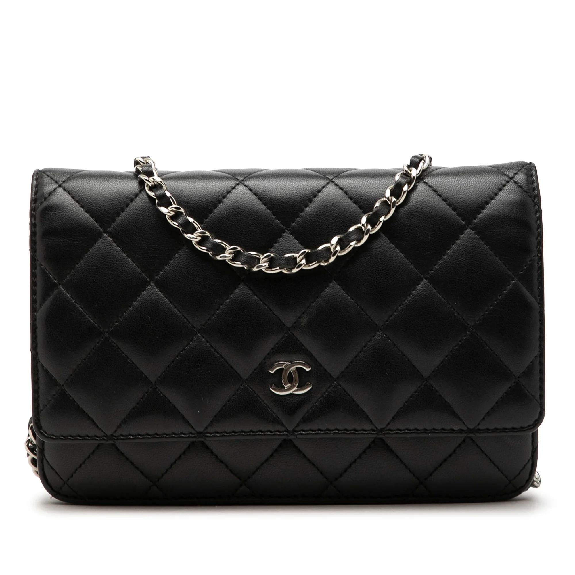 Wallet On Chain leather crossbody bag