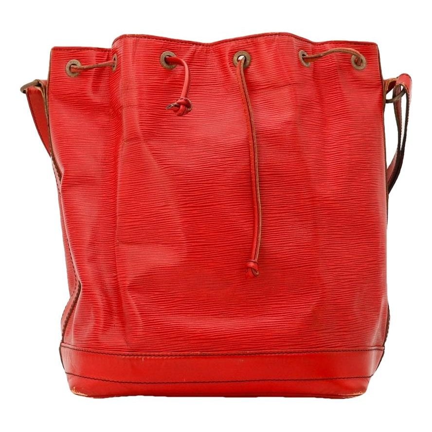 Noé leather handbag