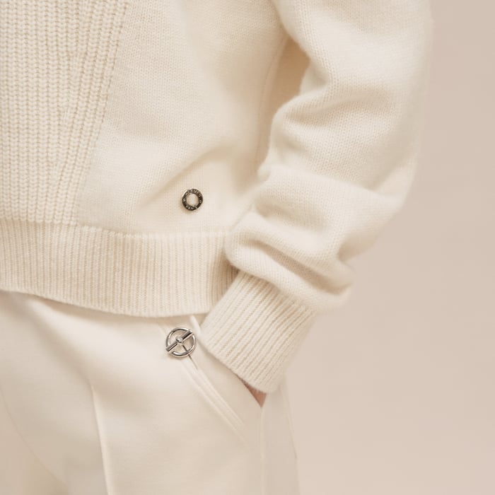 Blanc Naturel Cashmere Long-sleeve Sweater