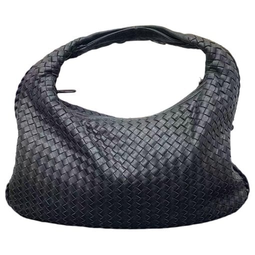 Veneta leather handbag